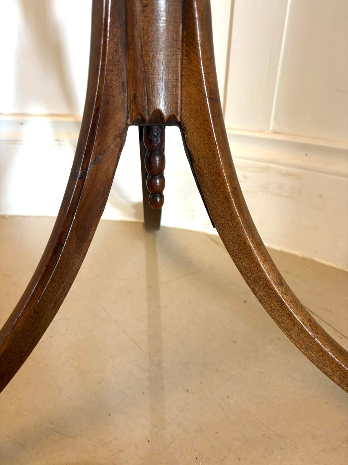 Antiker Regency-Mahagoni-Lesetisch oder Musiktisch, verstellbar im Angebot 7