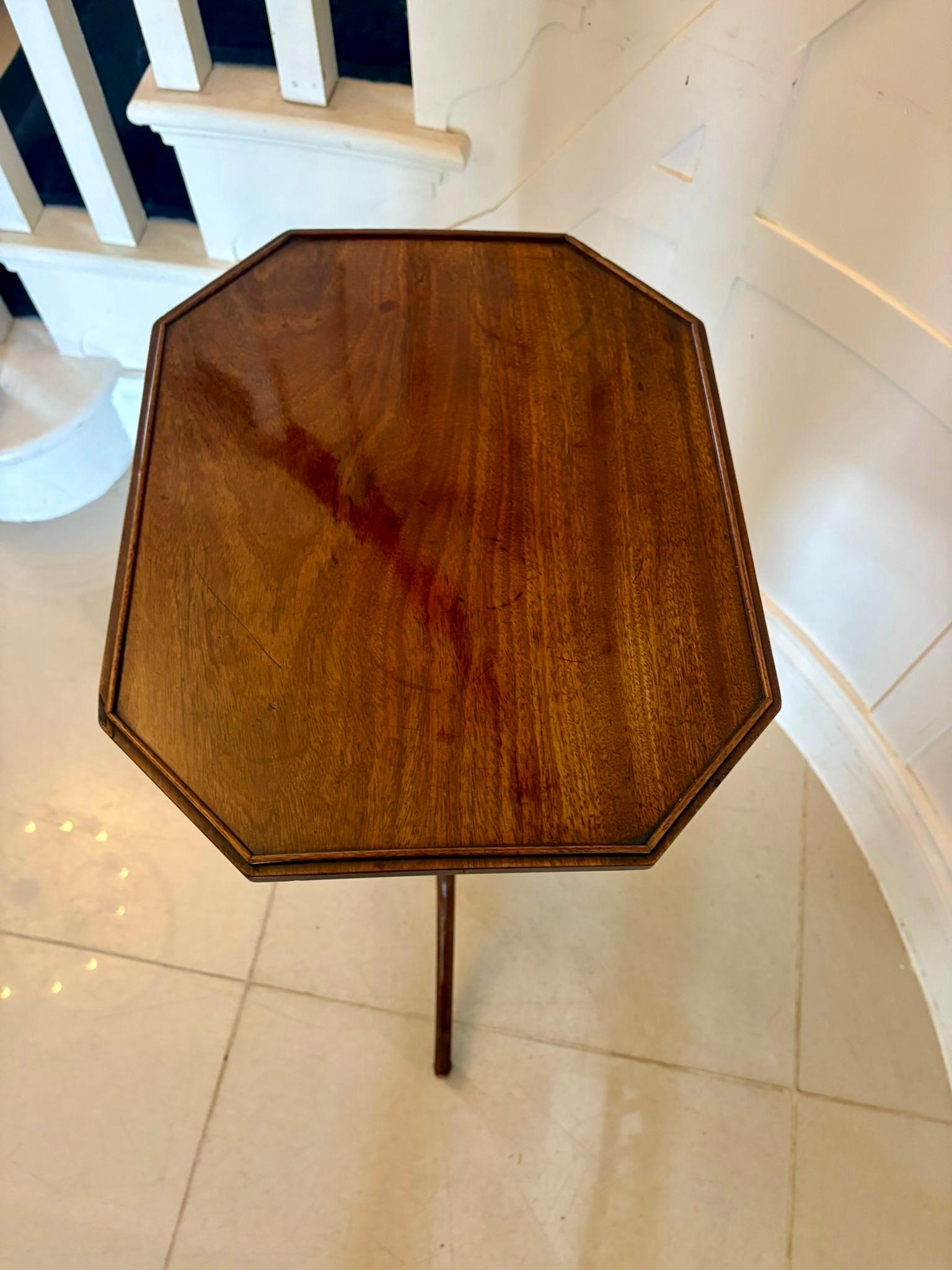 Antiker Regency-Mahagoni-Lesetisch oder Musiktisch, verstellbar im Angebot 11