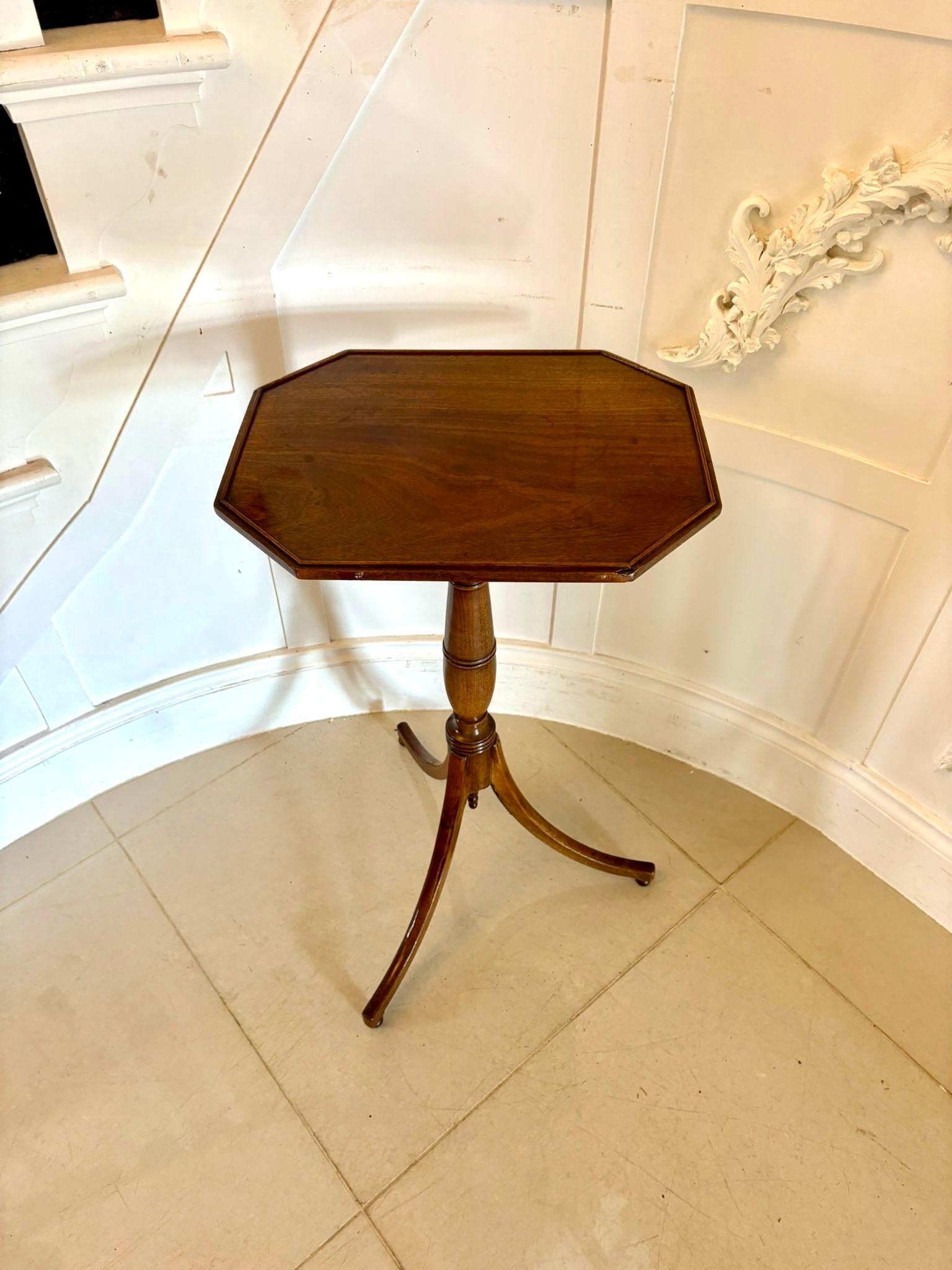 Antiker Regency-Mahagoni-Lesetisch oder Musiktisch, verstellbar im Angebot 1