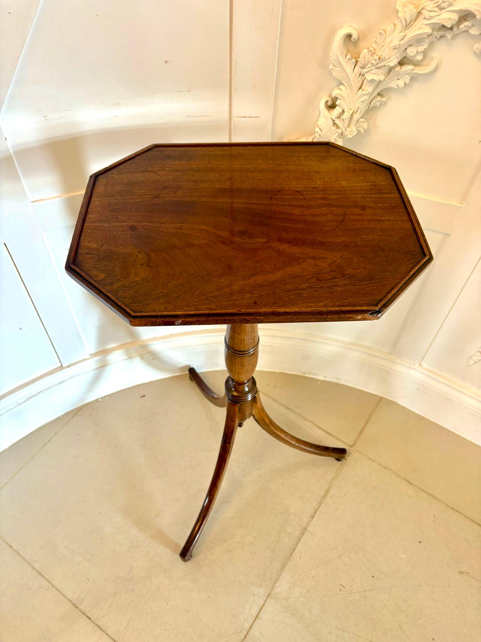 Antiker Regency-Mahagoni-Lesetisch oder Musiktisch, verstellbar im Angebot 2