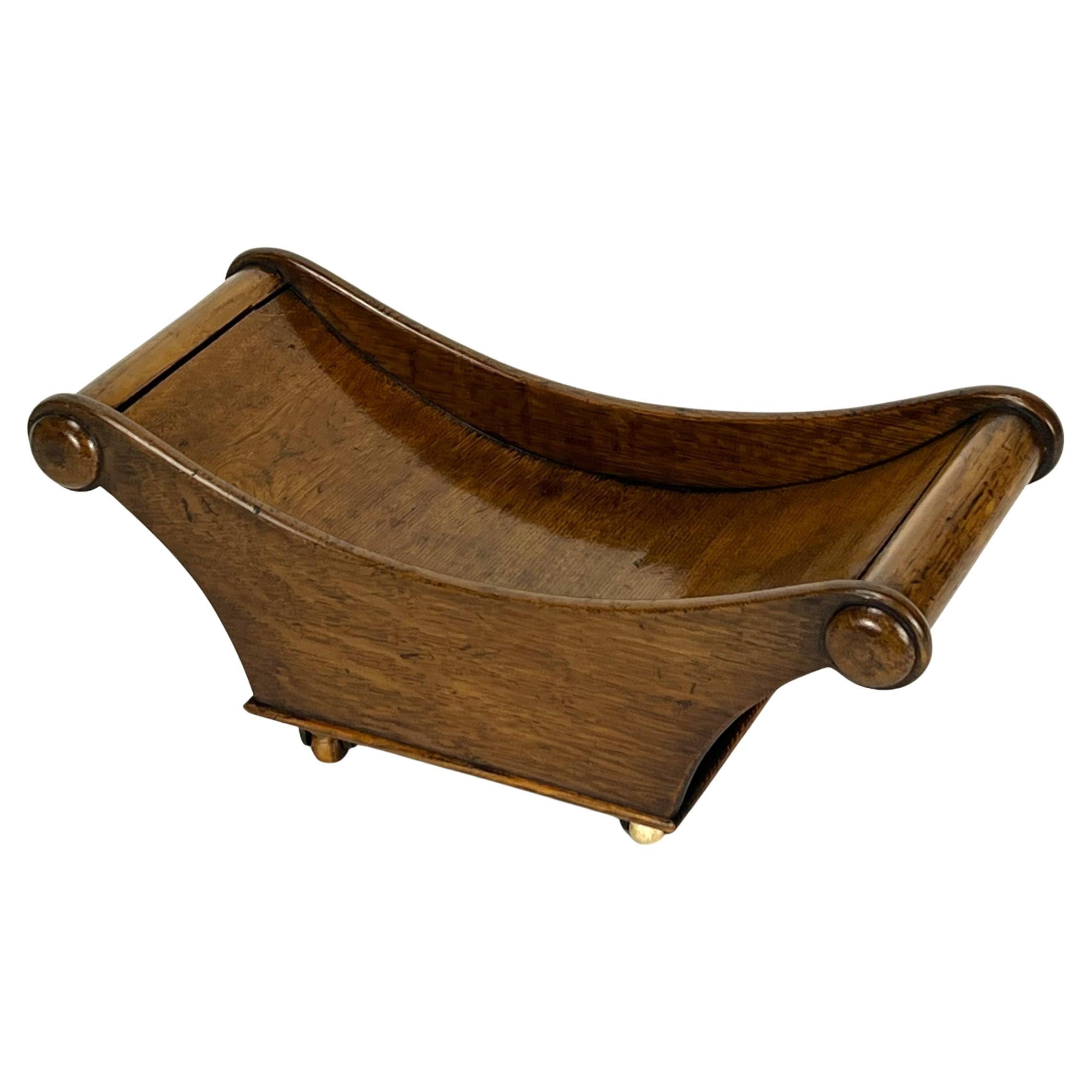 Antiguo posavasos de caoba de la Regencia o soporte para ruedas de queso-Sabor intemporal