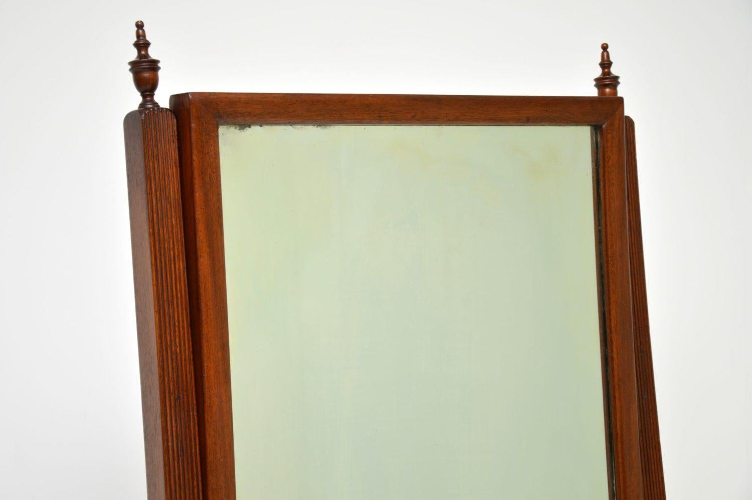 Antique Regency Mahogany Cheval Mirror In Good Condition In London, GB