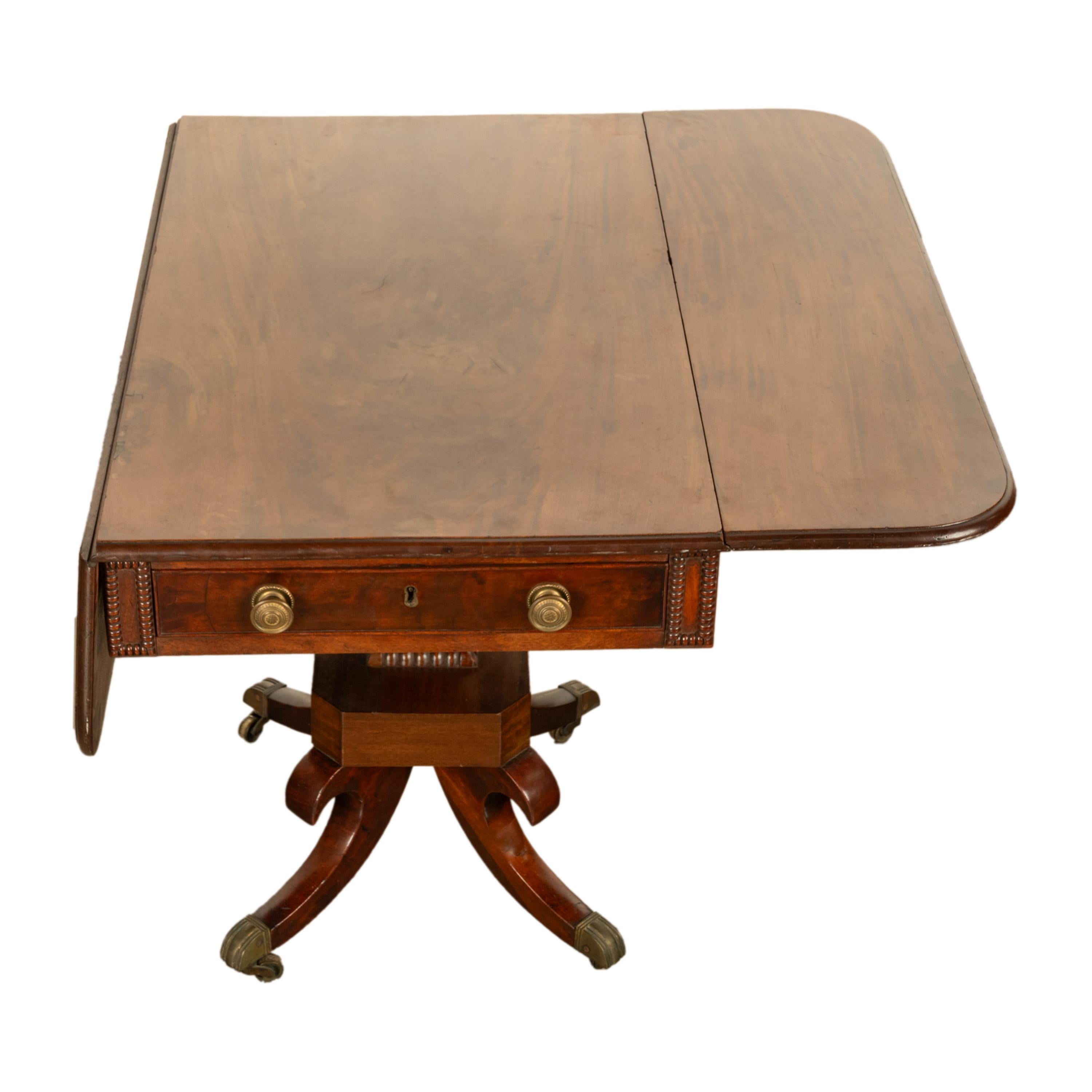 Antike Regency Mahagoni Drop Leaf Twin Schublade Pembroke oder Bibliothek Tabelle 1810 im Angebot 8