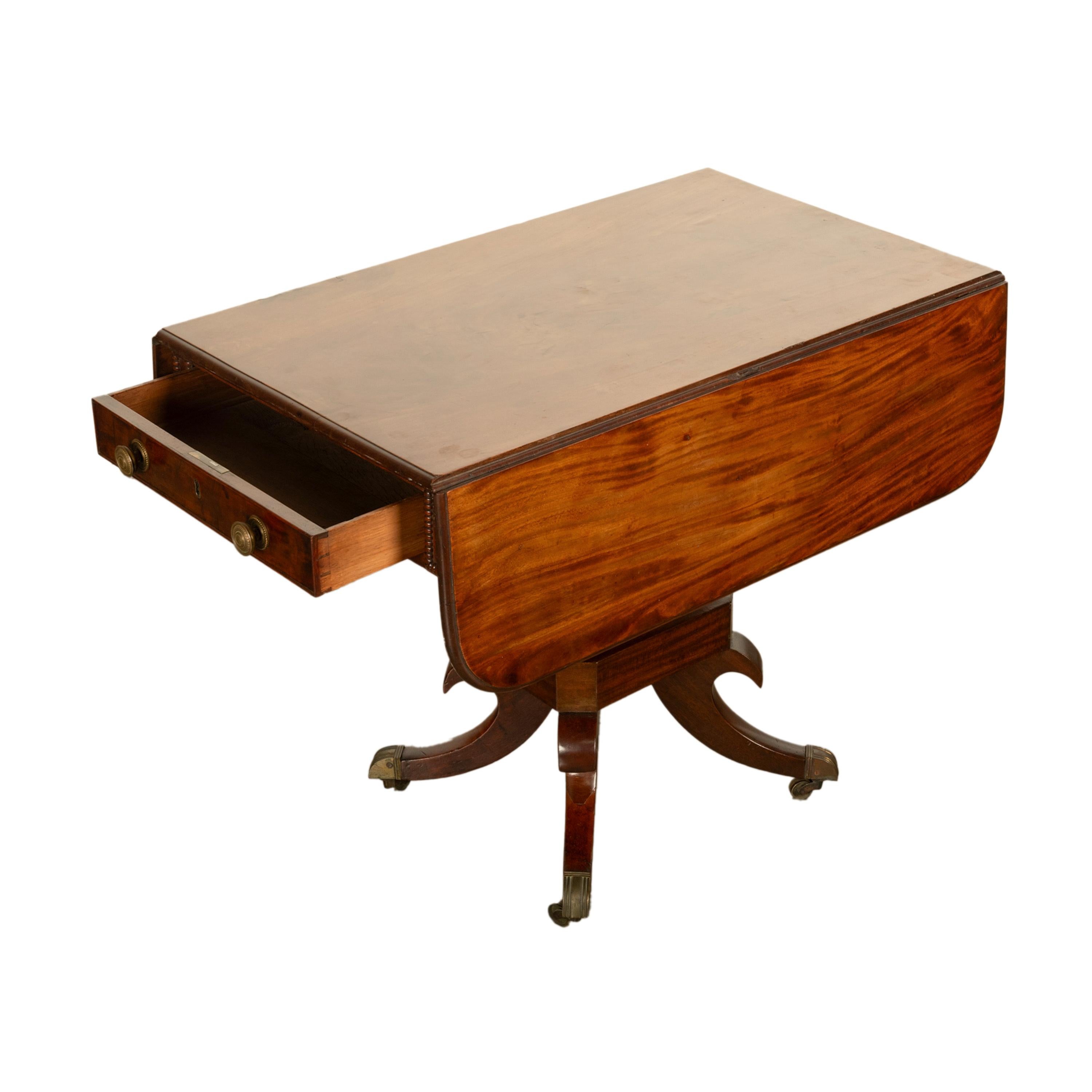 Antike Regency Mahagoni Drop Leaf Twin Schublade Pembroke oder Bibliothek Tabelle 1810 im Angebot 2