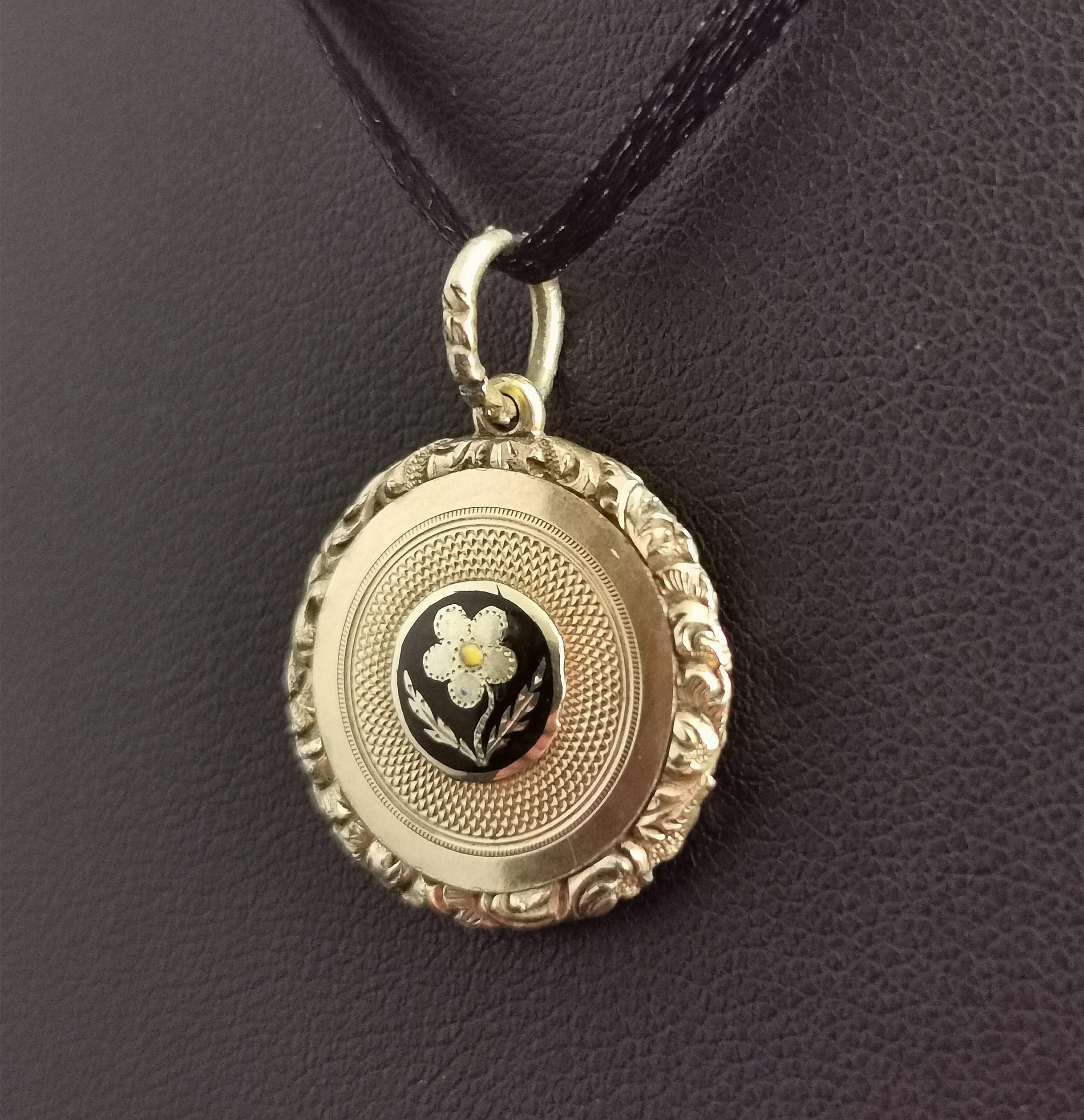 antique mourning locket