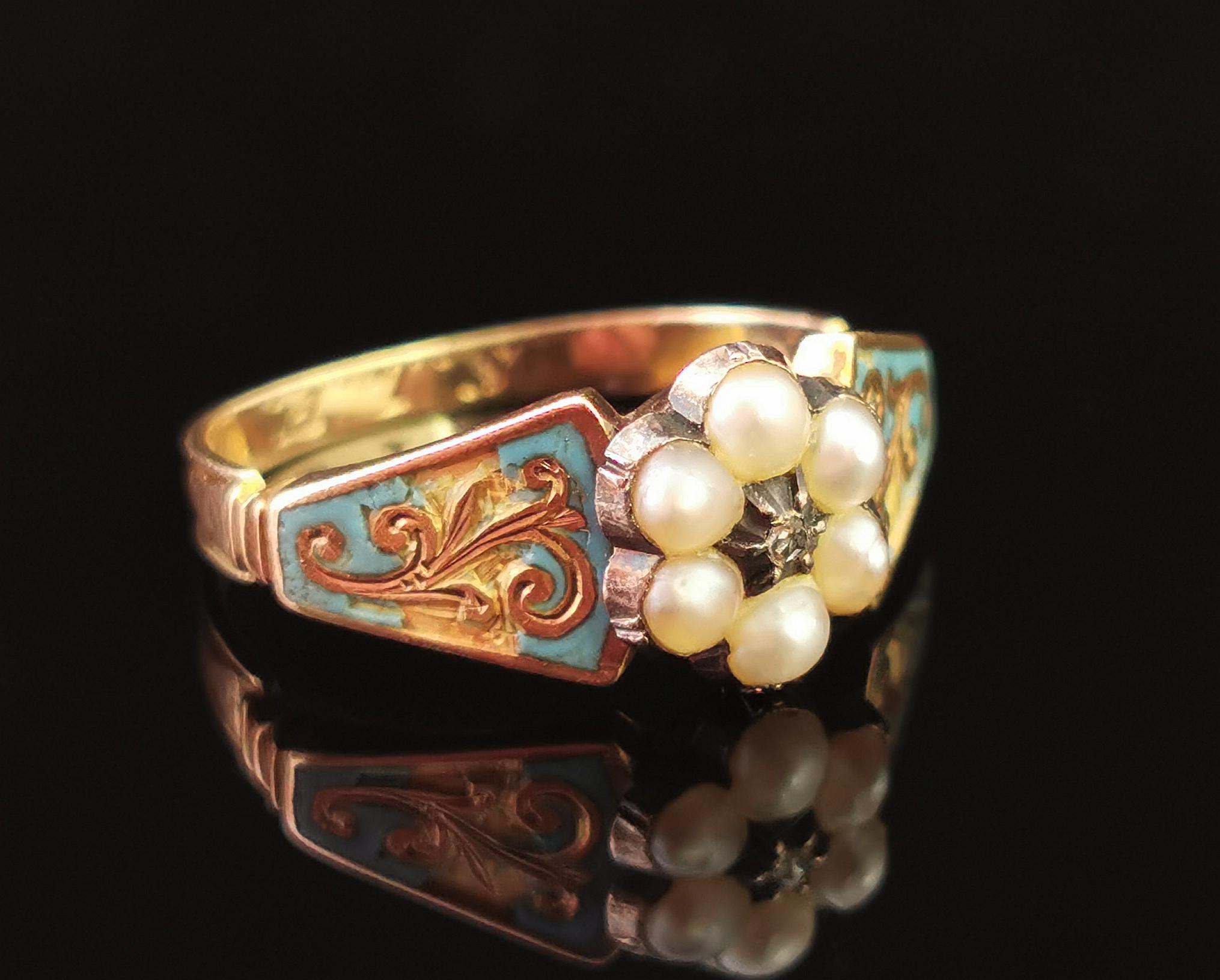 Antique Regency Mourning Ring, 18 Karat Gold, Blue Enamel, Pearl and Diamond In Fair Condition In NEWARK, GB