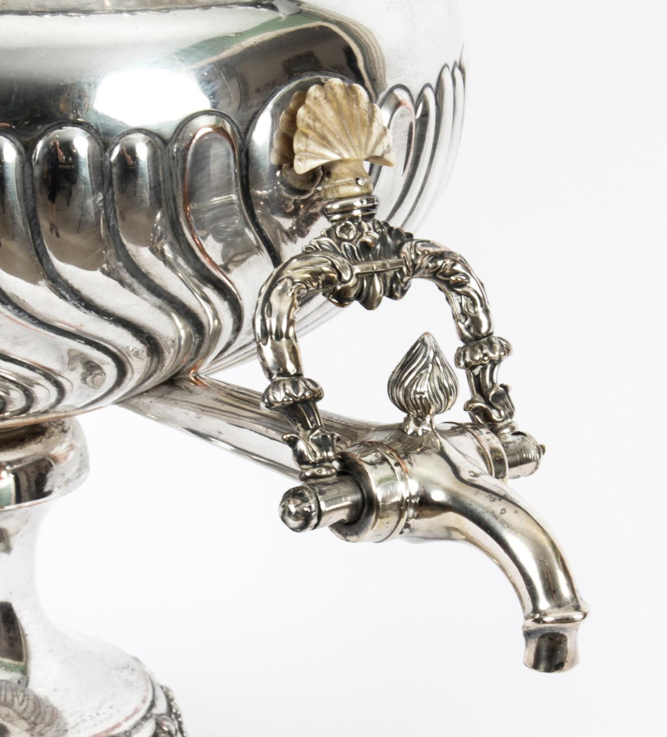 Antico Samovar da tè Regency Old Sheffield placcato in argento del XIX secolo in vendita 7