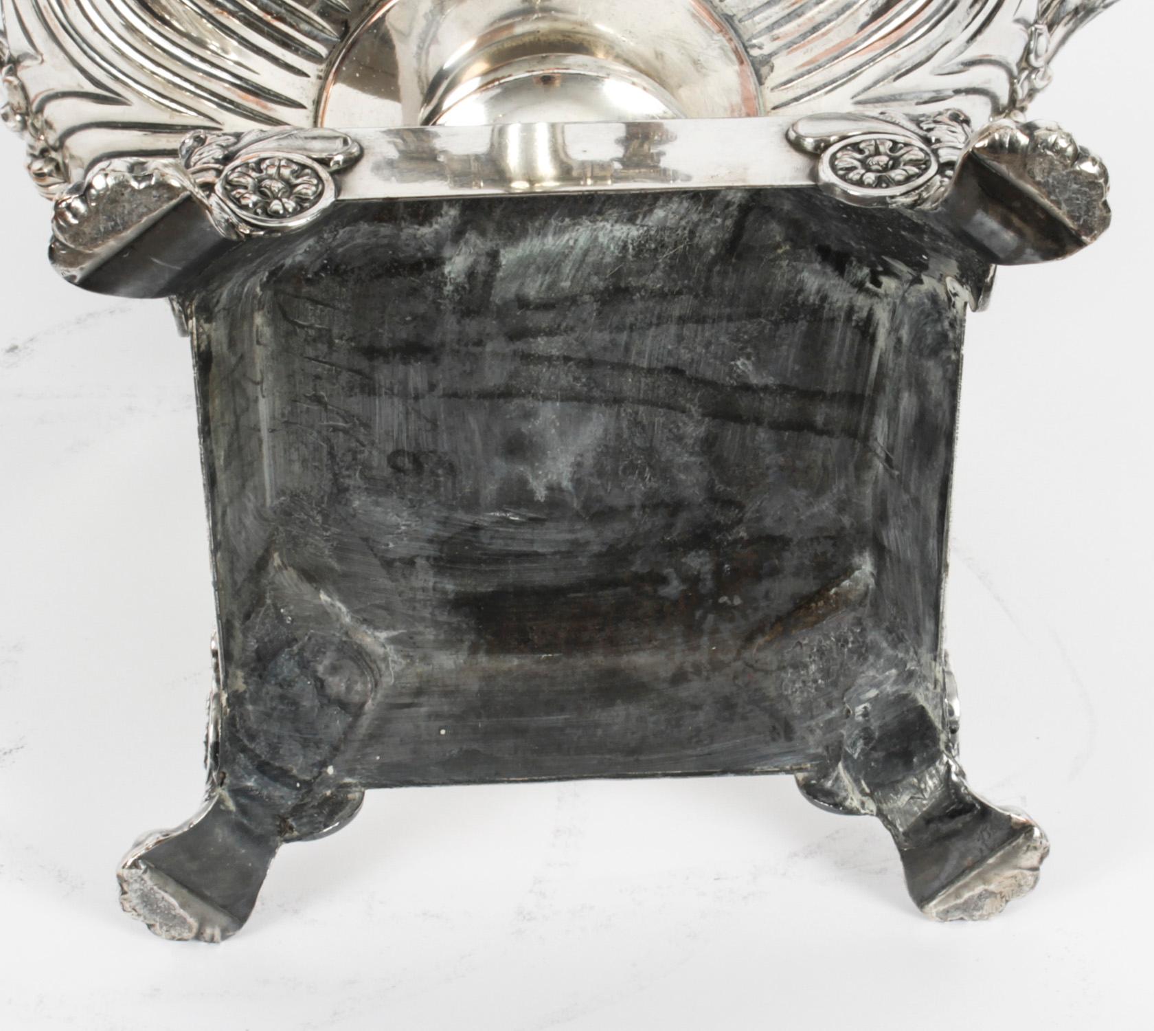 Antiguo Samovar Urna de Té chapada en Plata de Sheffield Siglo XIX en venta 12