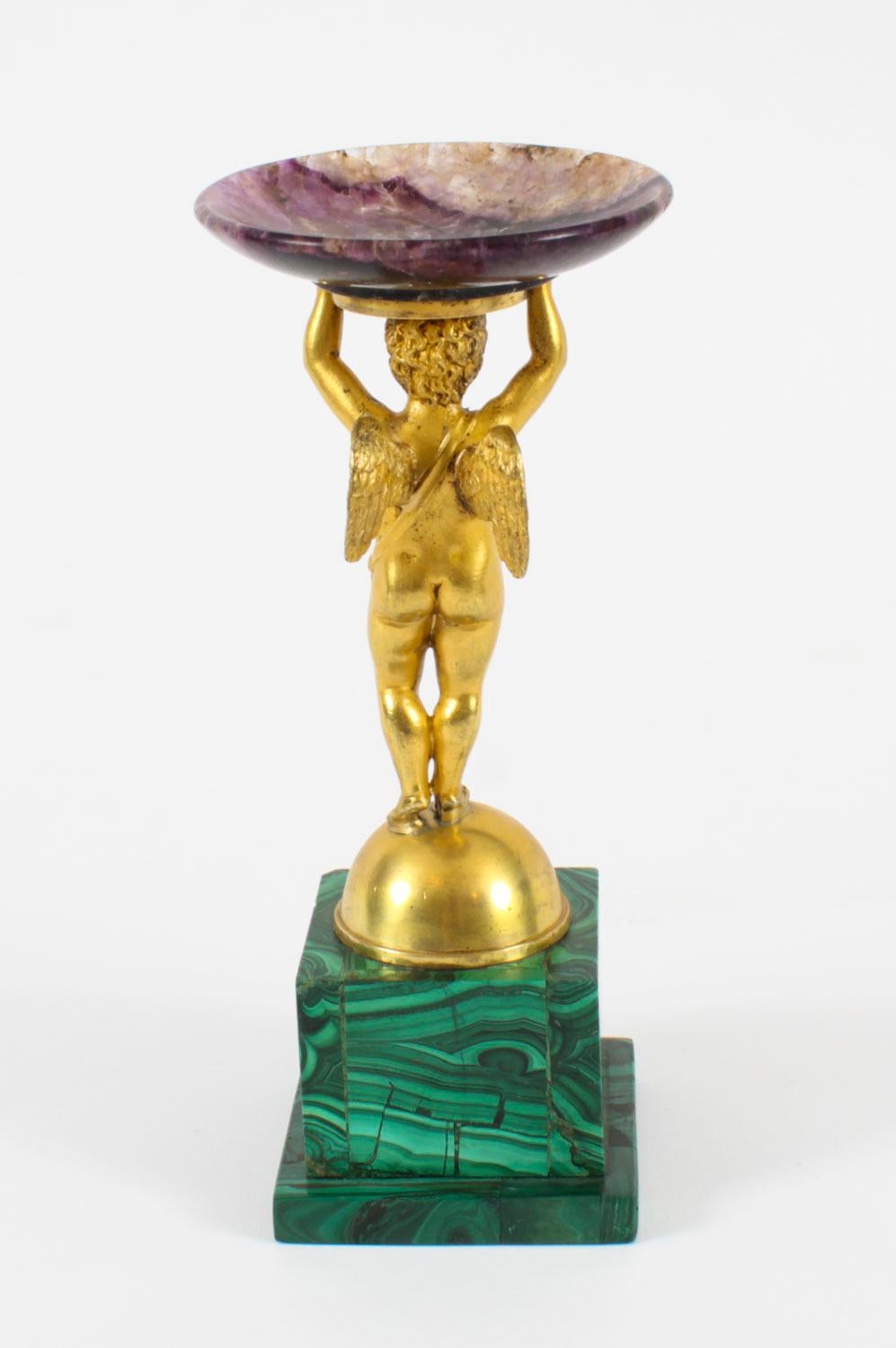 Antica Tazza Cherubino Regency in ormolu con malachite e blu I. Johns del XIX secolo in vendita 8