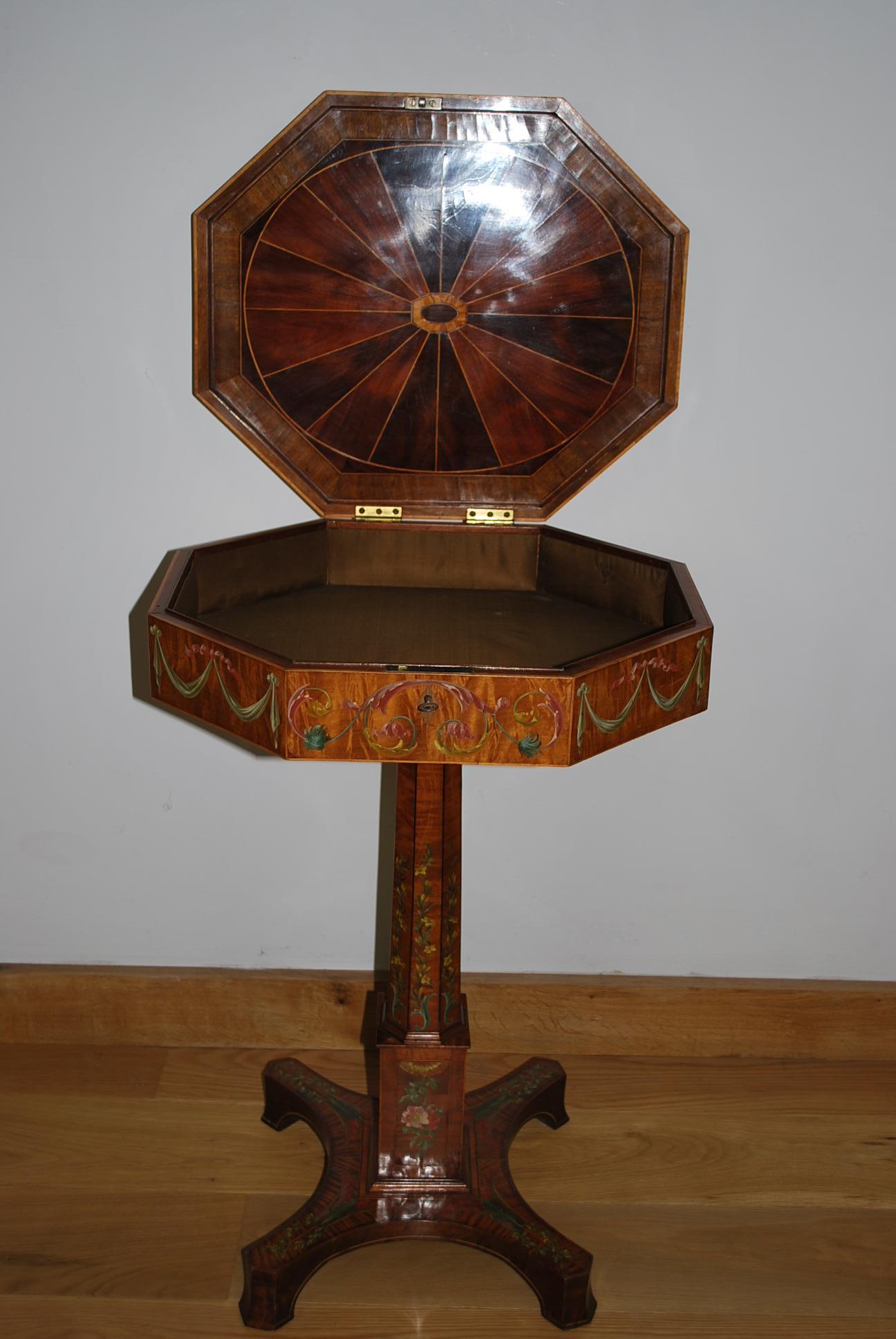Satinwood Antique Regency Painted satinwood Octagonal Sewing Table / occasional table For Sale