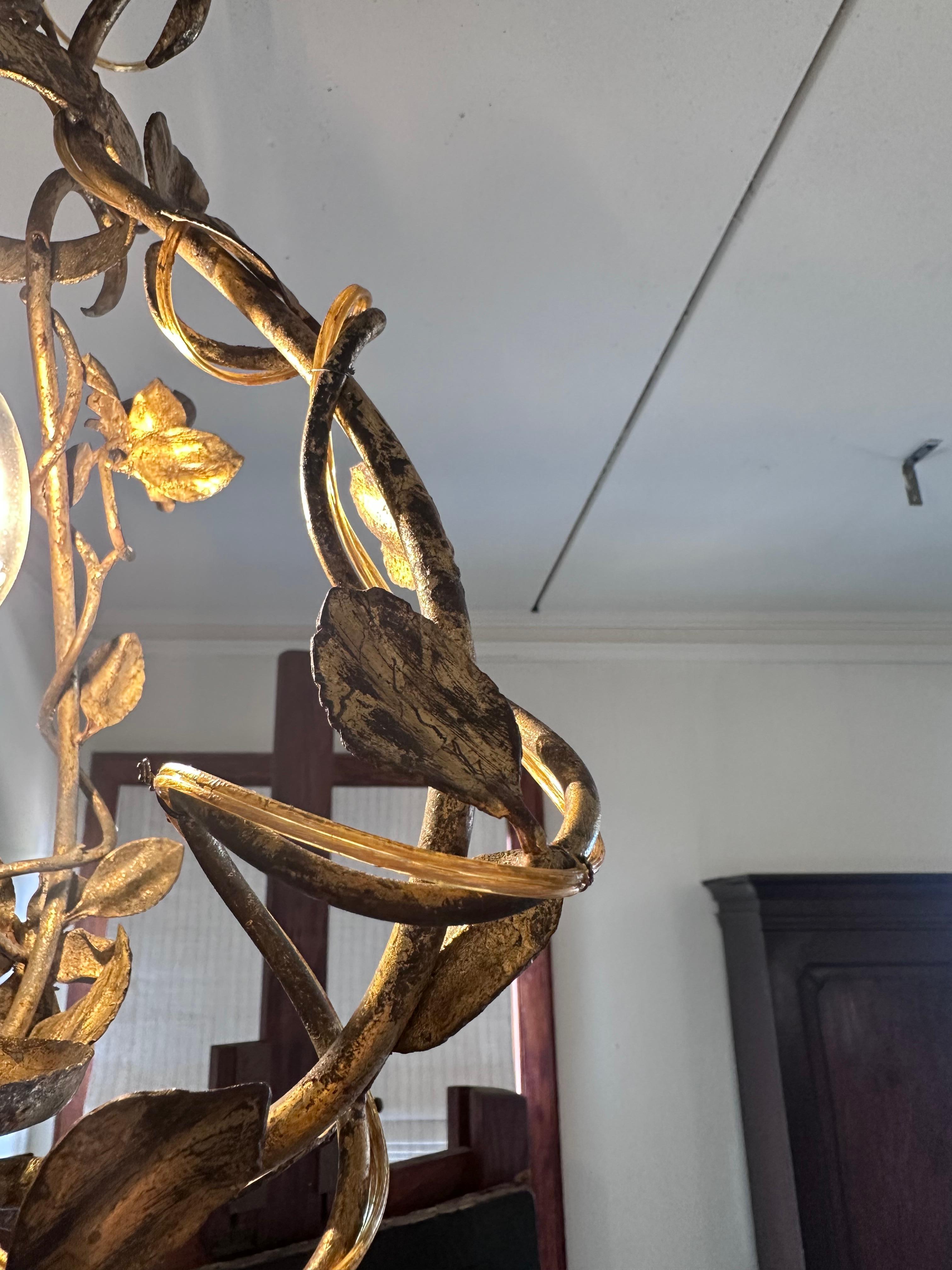 XIXe siècle Antique Regency Period Gilded Chandelier Floral Motif en vente
