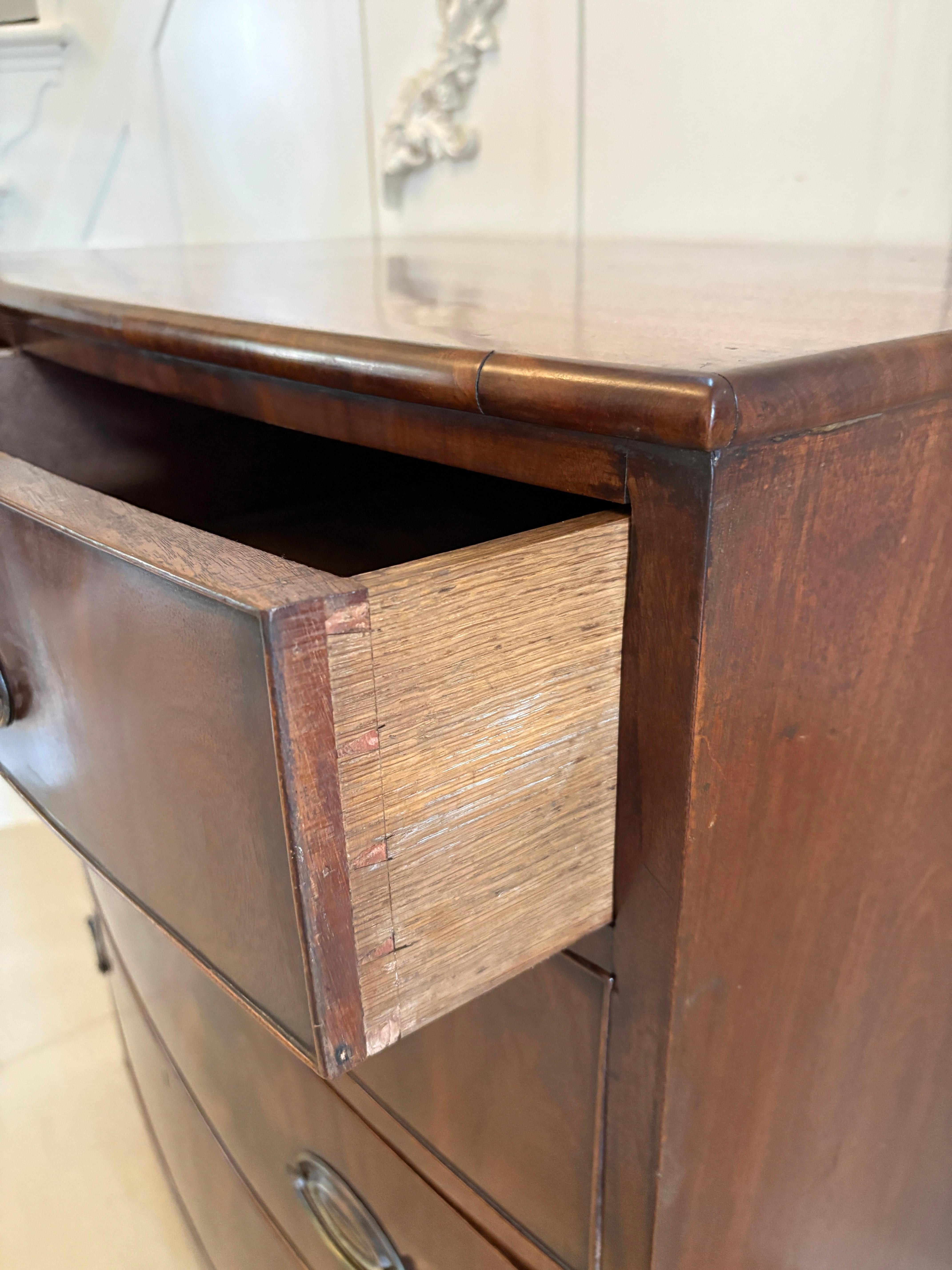 Antique Regency Quality Figured Mahogany Bow Fronted Chest of 5 Drawers For Sale 3