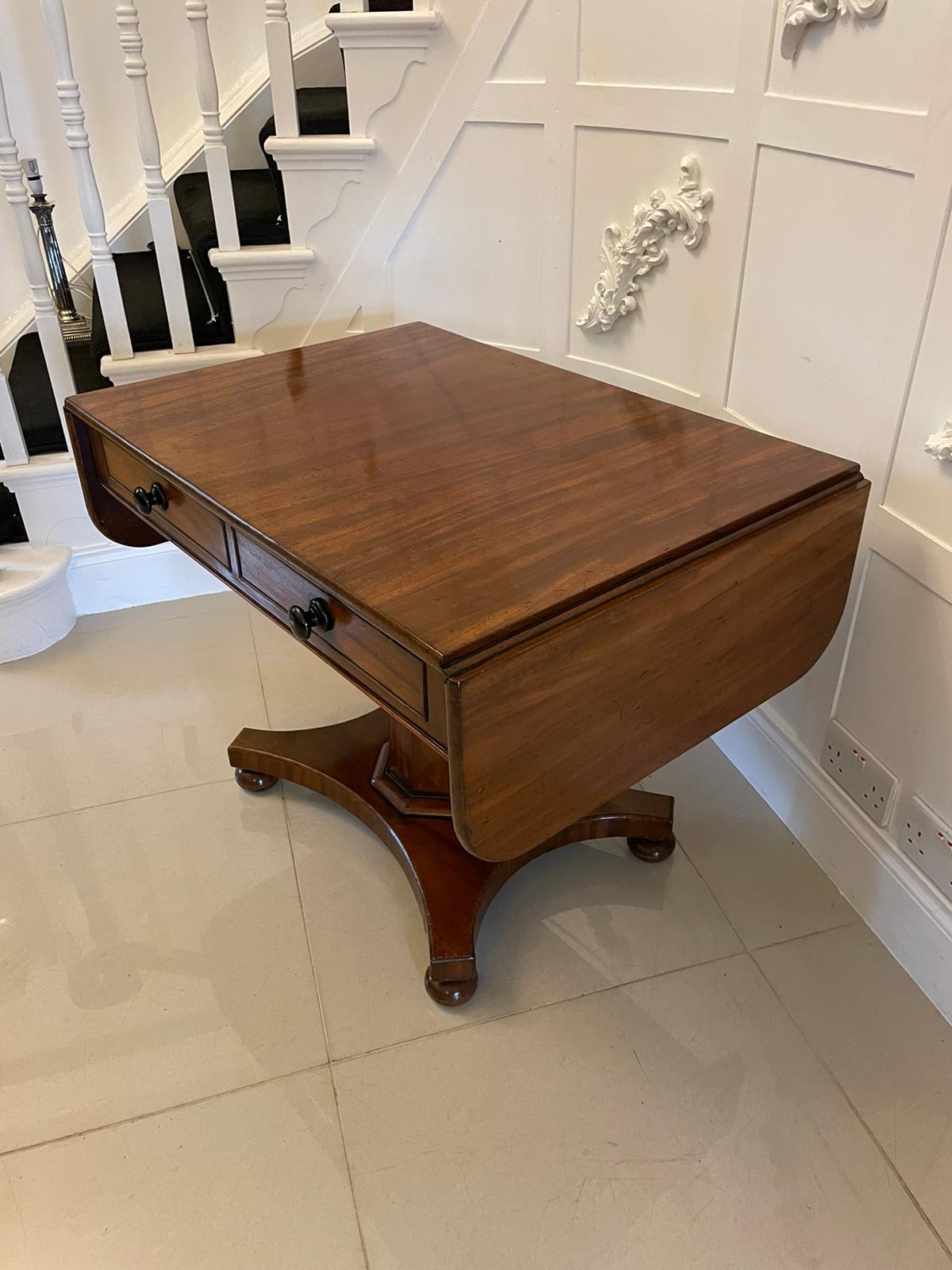 English Antique Regency Quality Figured Mahogany Freestanding Sofa Table
