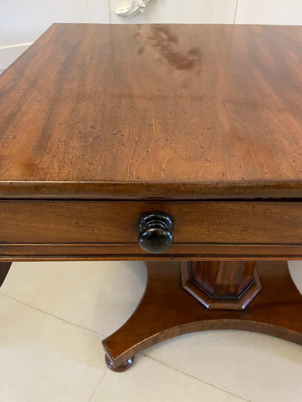 Antique Regency Quality Figured Mahogany Freestanding Sofa Table 2
