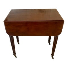 Ancienne table Pembroke en acajou de qualité Régence