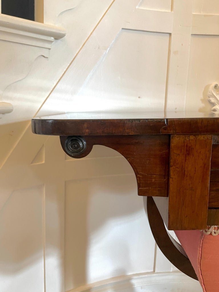 Antique Regency Quality Rosewood Free Standing Sewing/Lamp Table For