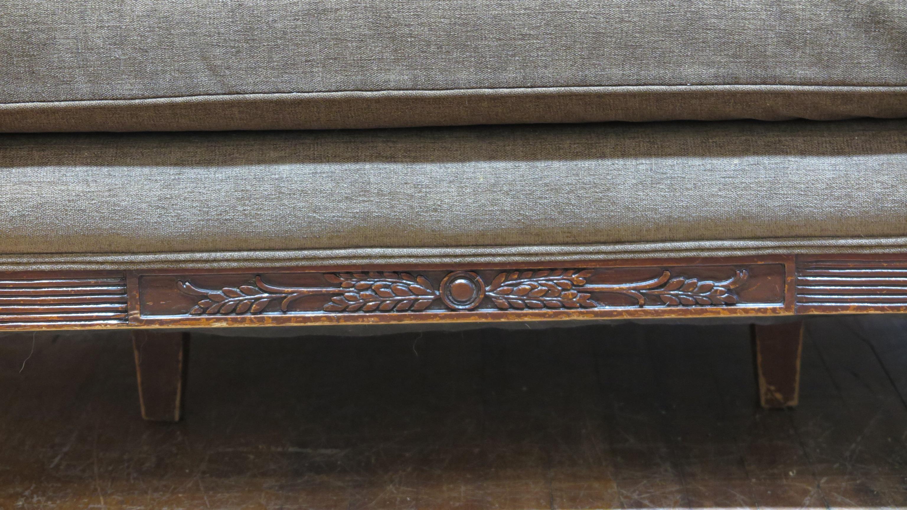 Antique Regency Sofa In Good Condition In New York, NY
