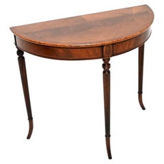 Ancienne table console de style Régence