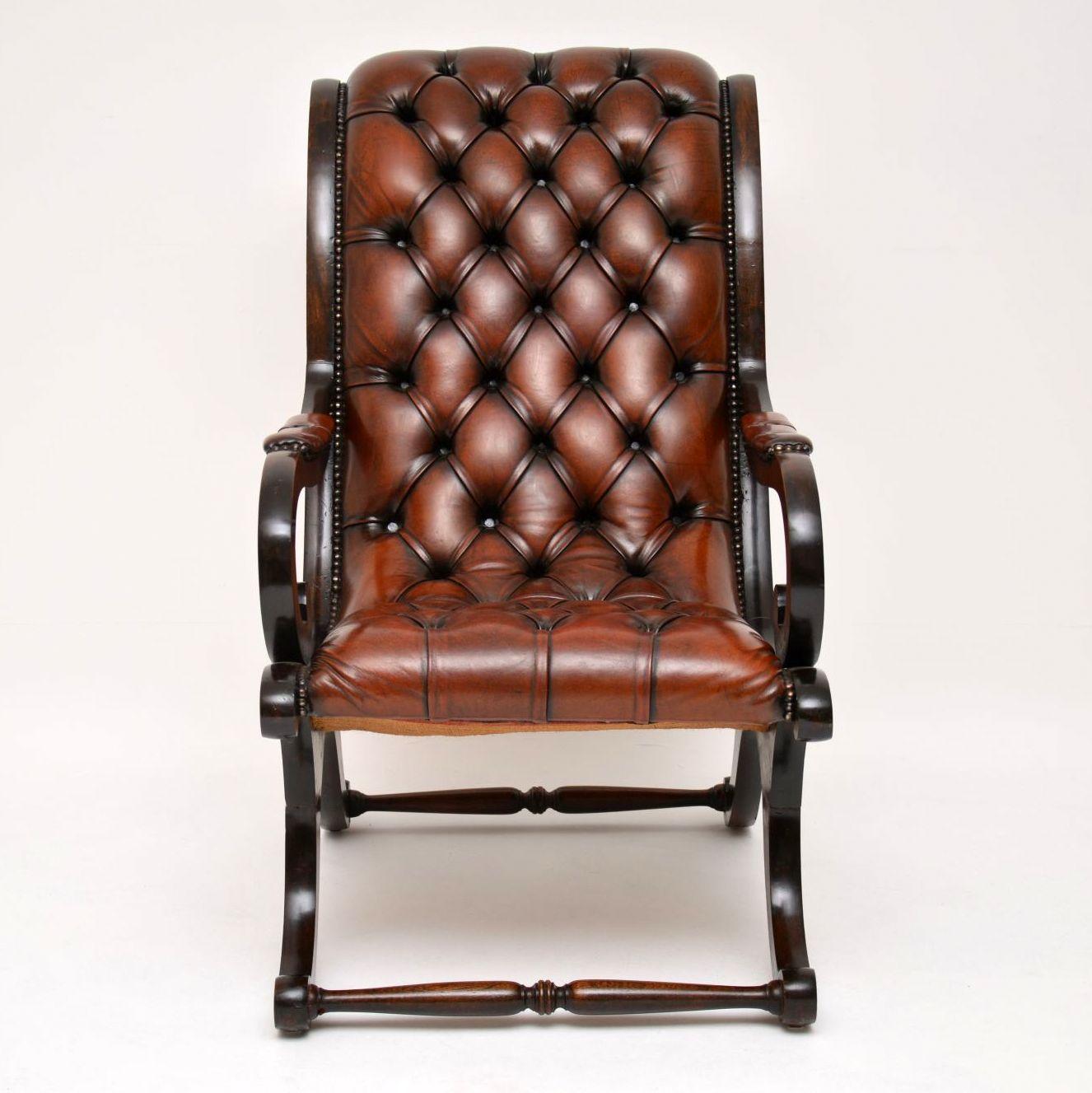 Antique Regency Style Leather and Mahogany Armchair In Good Condition In London, GB