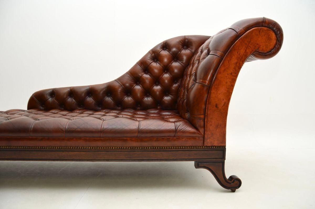 Antike Chaise Longue aus Leder im Regency-Stil im Angebot 6