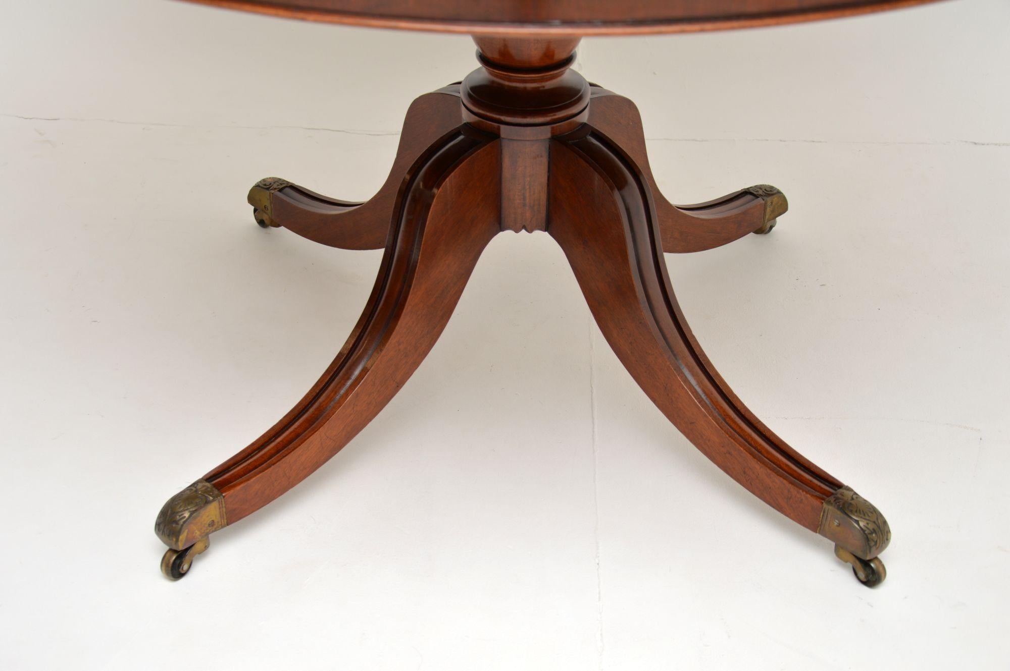 20th Century Antique Regency Style Leather Top Dining / Centre Table