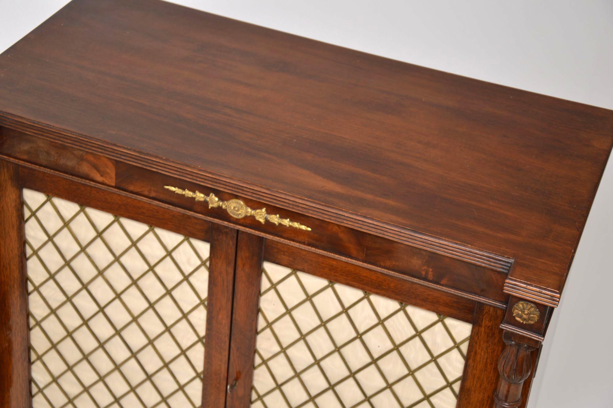 Antique Regency Style Mahogany Grill Front Drinks Cabinet 7
