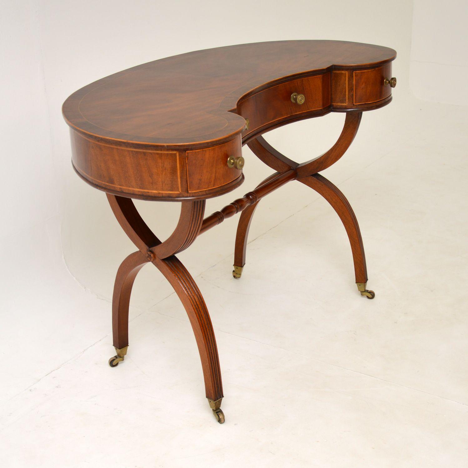Antique Regency Style Mahogany Kidney Desk / Dressing Table 3