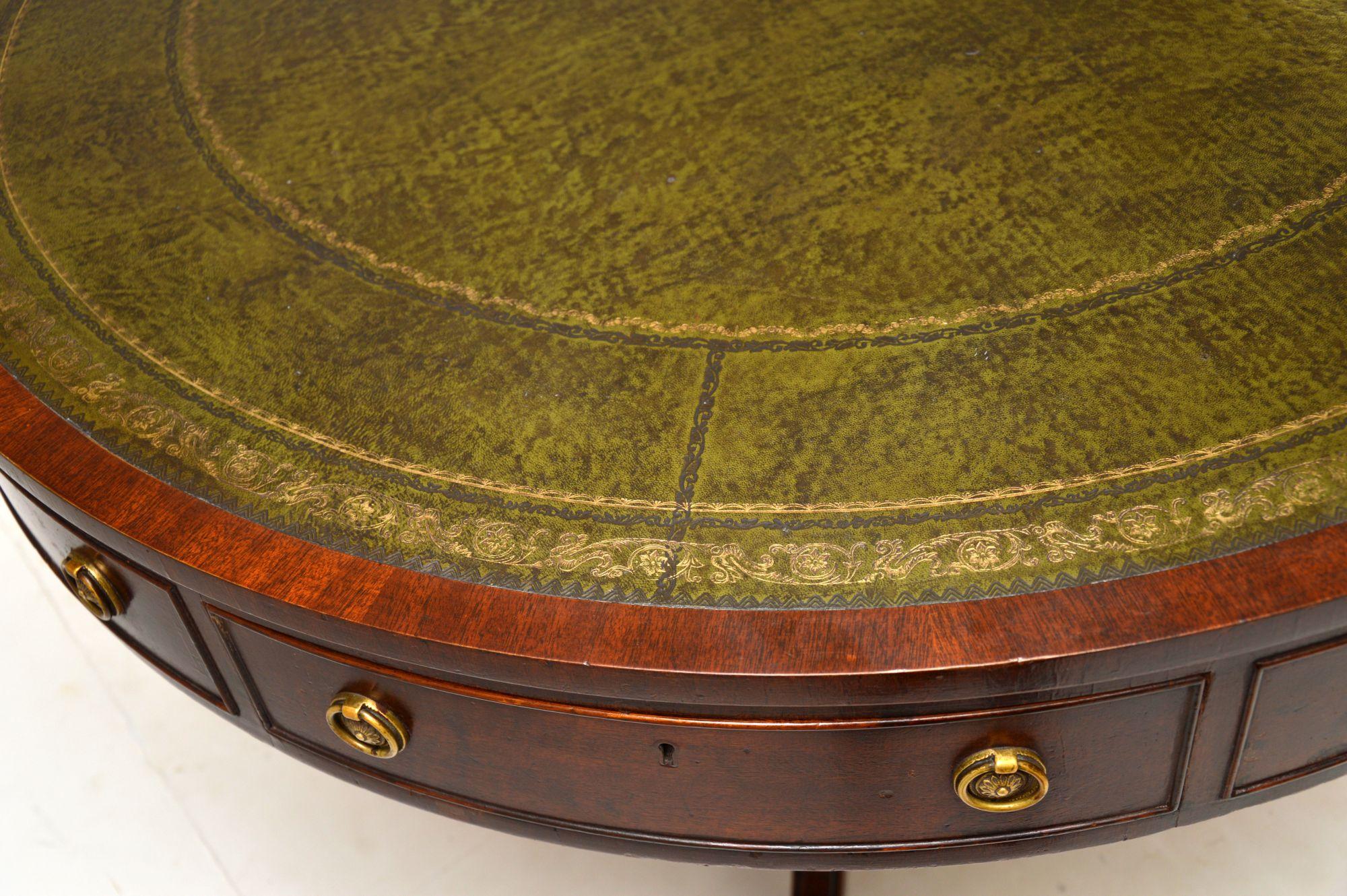 Antique Regency Style Mahogany & Leather Drum Table In Good Condition In London, GB