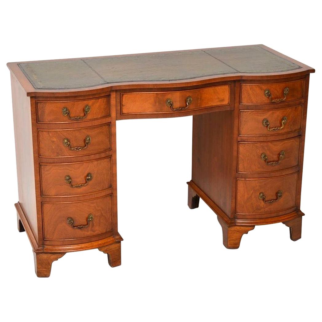 Antique Regency Style Mahogany Leather Top Pedestal Desk at 1stDibs