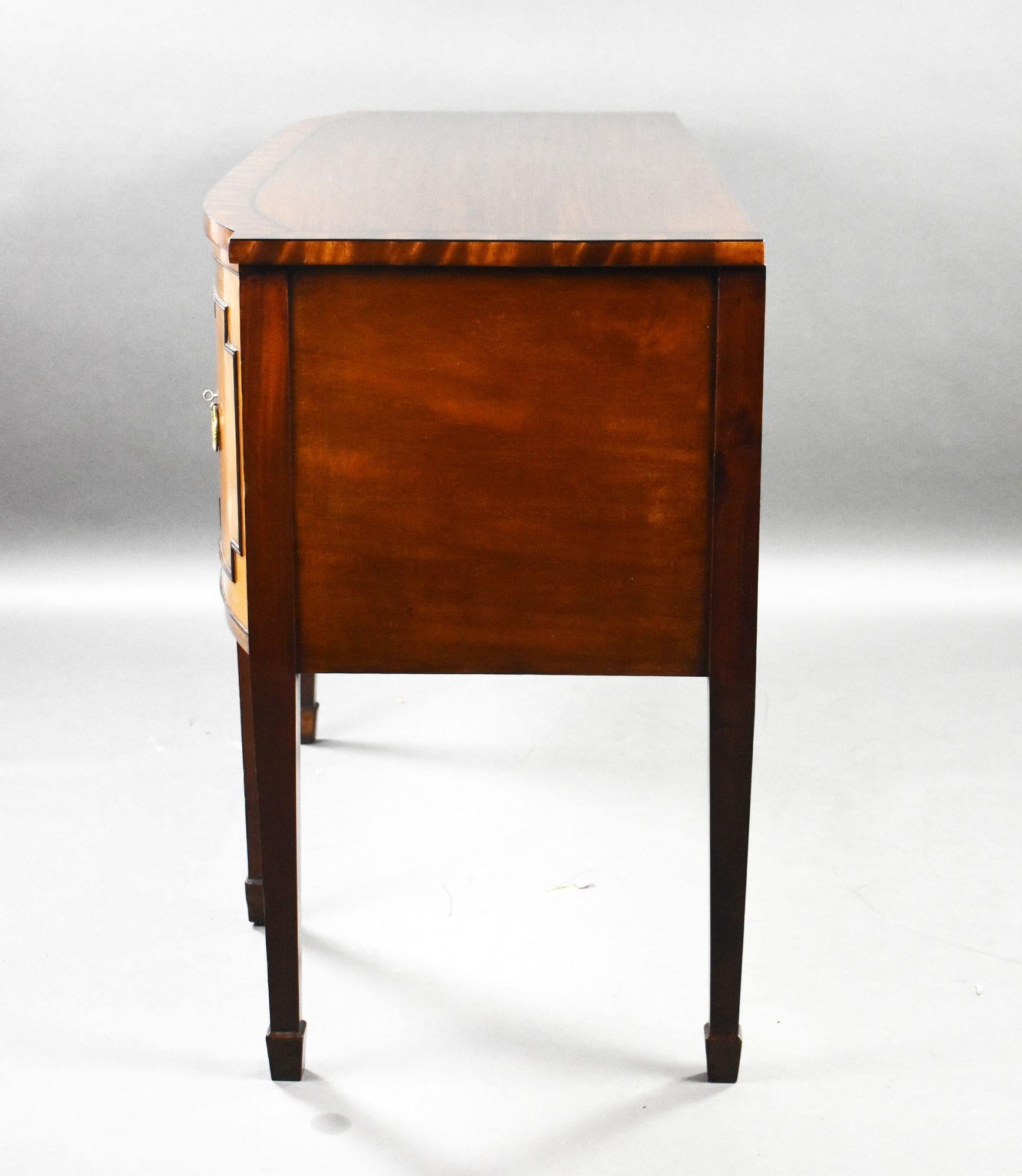 Antique Regency Style Mahogany Sideboard For Sale 2