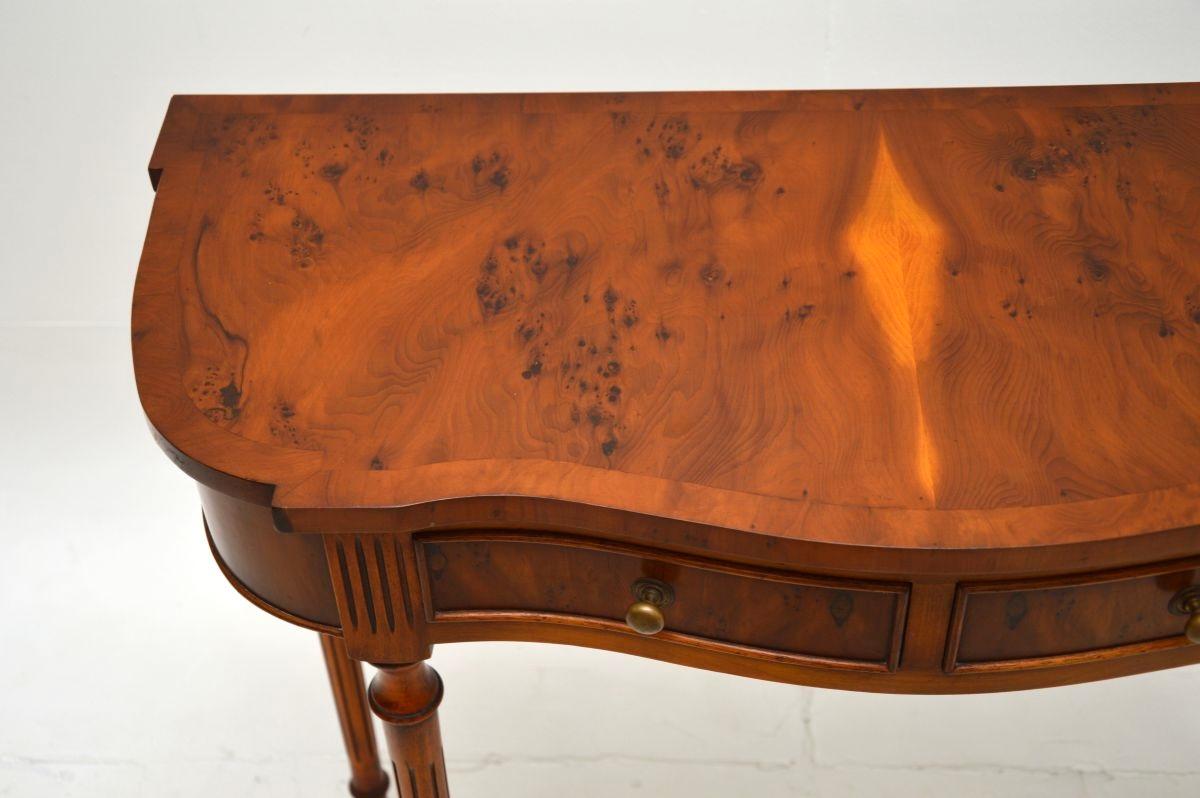 Mid-20th Century Antique Regency Style Yew Wood Console Table For Sale