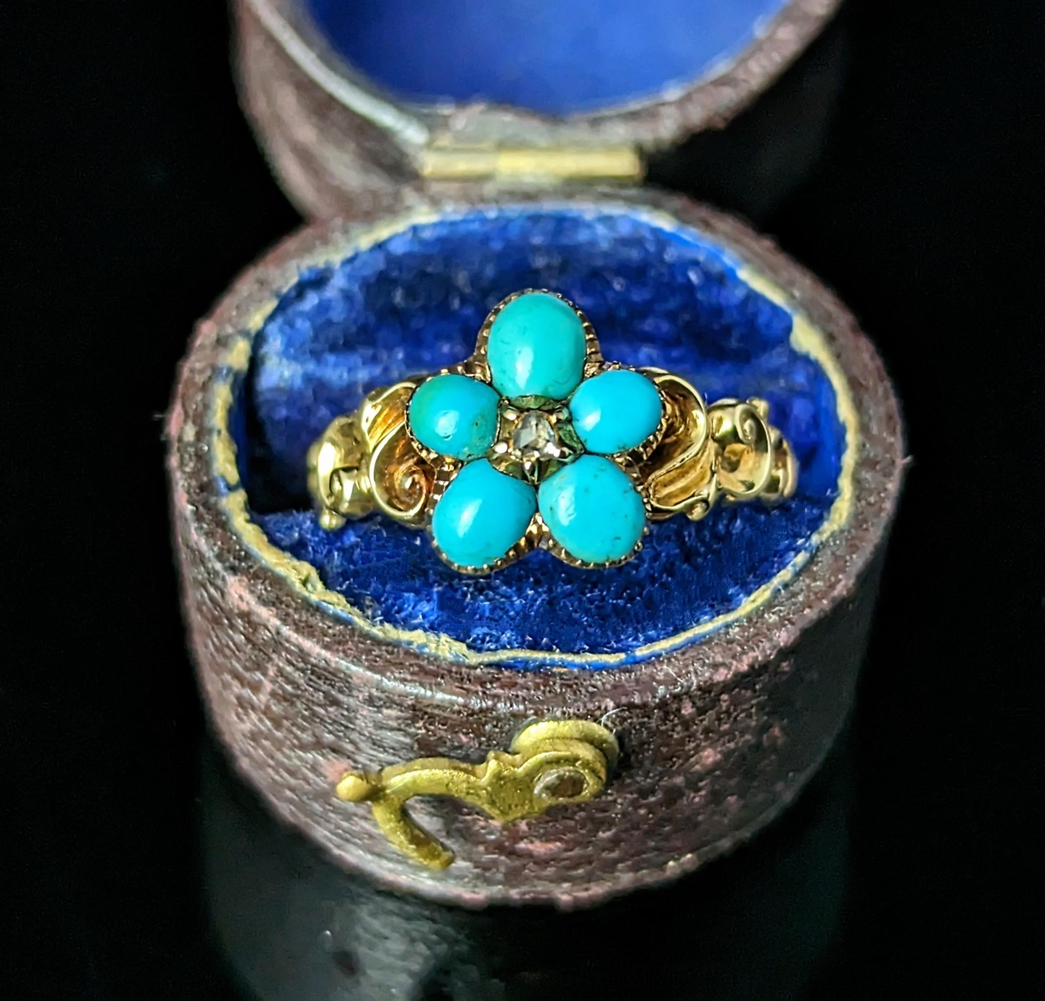 Cabochon Antique Regency Turquoise and Diamond forget me not ring, 15k gold  For Sale