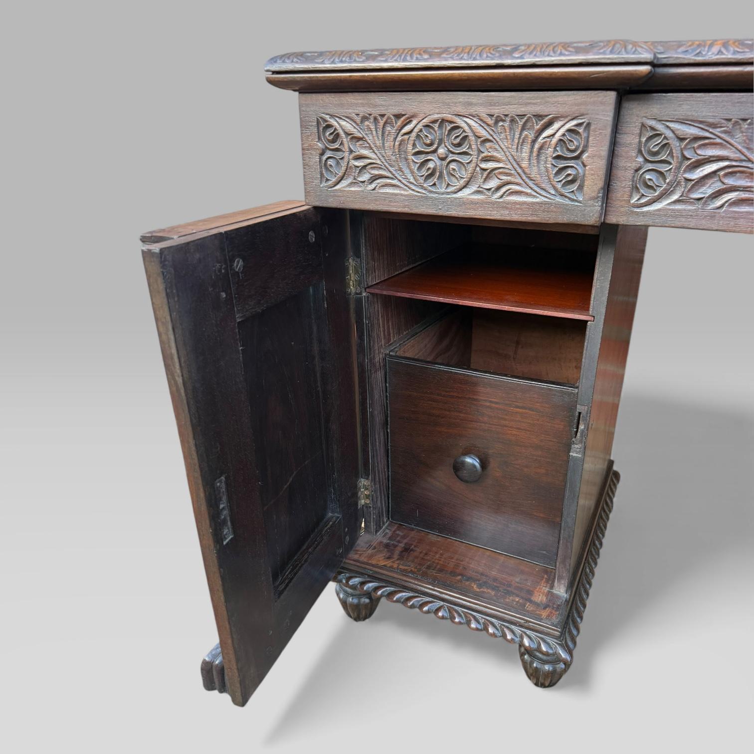 Antique Regency/William IV Anglo-Indian Padouk Carved Sideboard or Desk For Sale 6