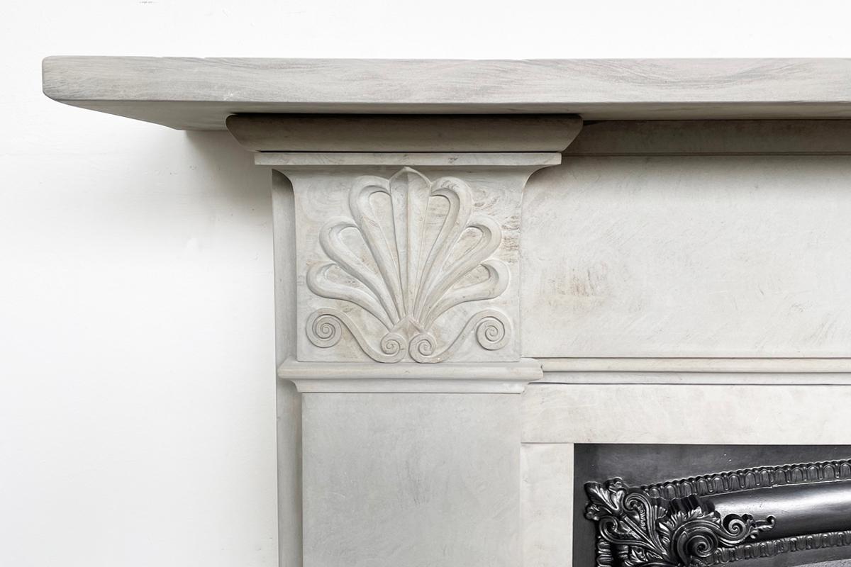 Antique Regency York Stone Fireplace Surround In Good Condition For Sale In Manchester, GB