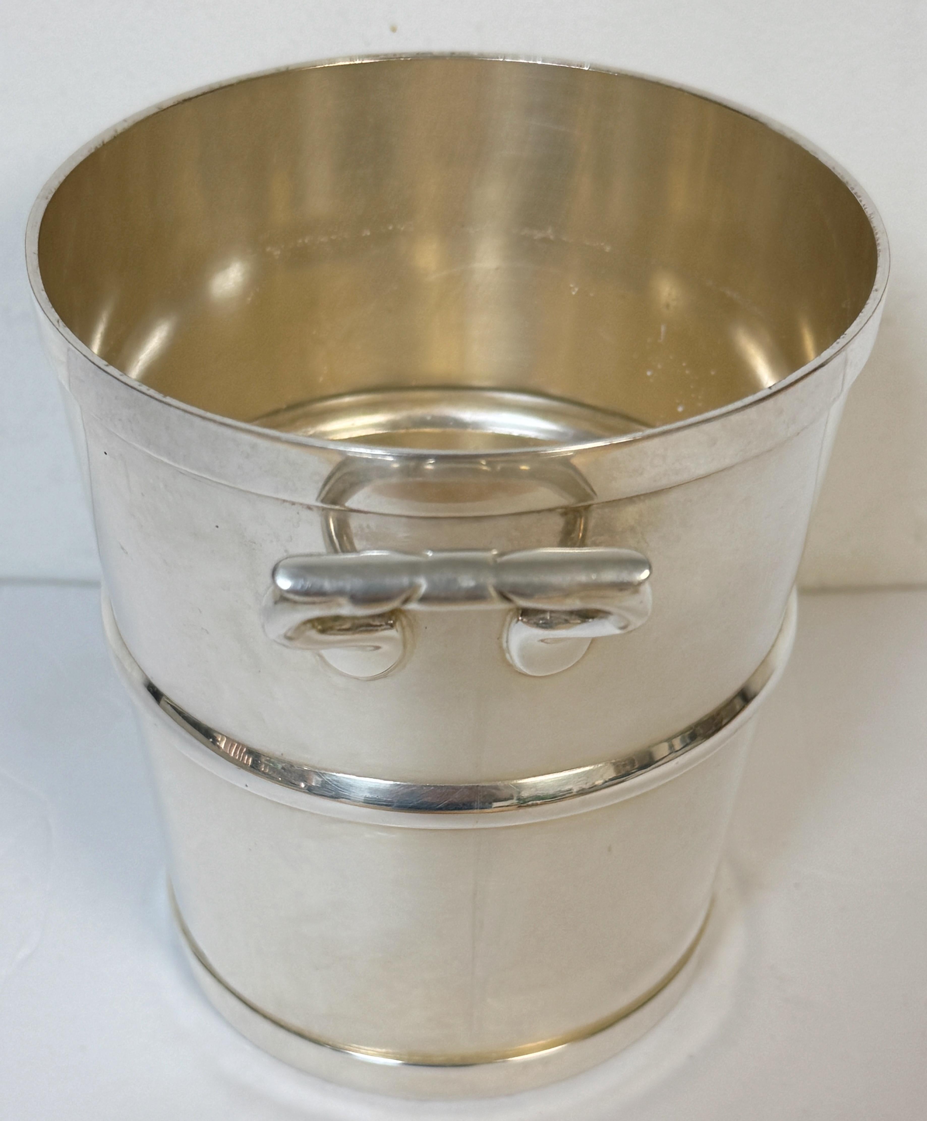20ième siècle Seau à champagne / glace antique Reiffel & Husted Silverplate USA, design anglais en vente