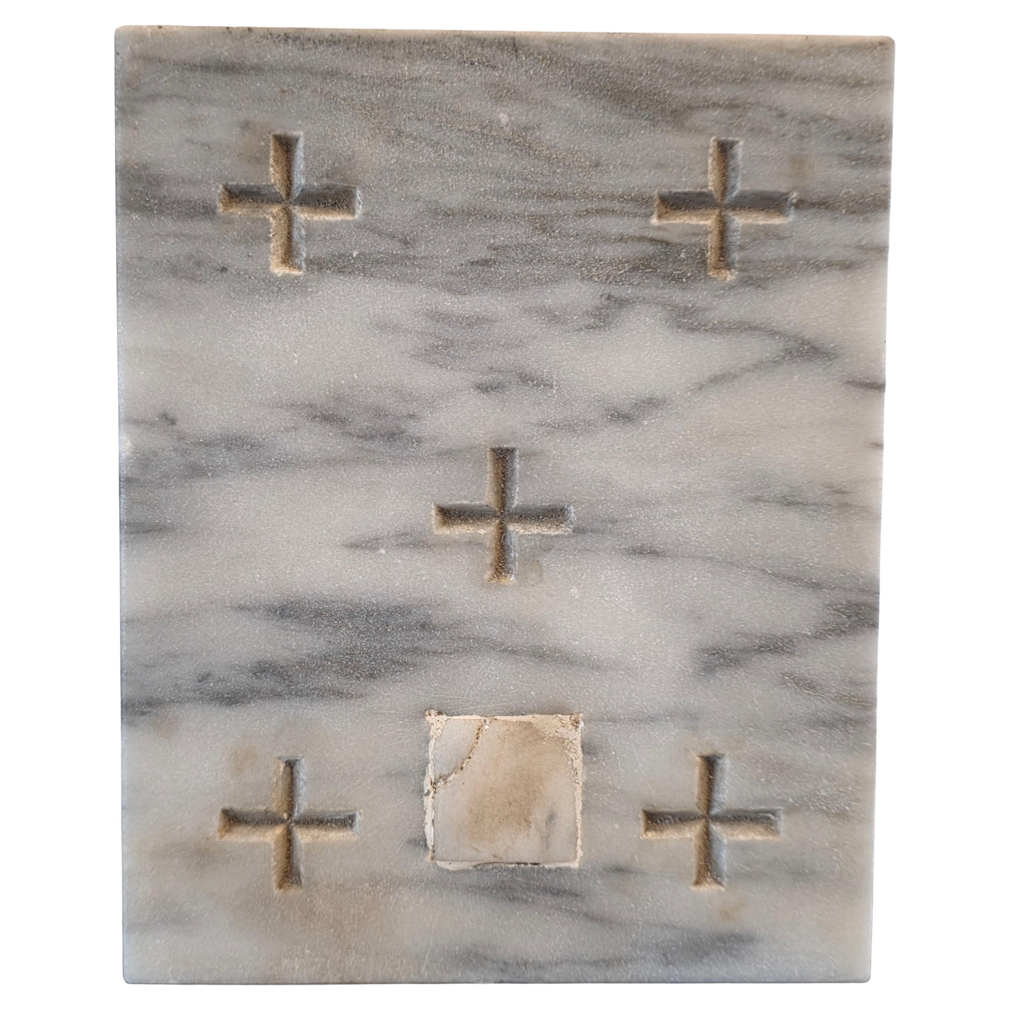 Antique Religious Carved Marble Church Reliquary Altar Stone in vendita