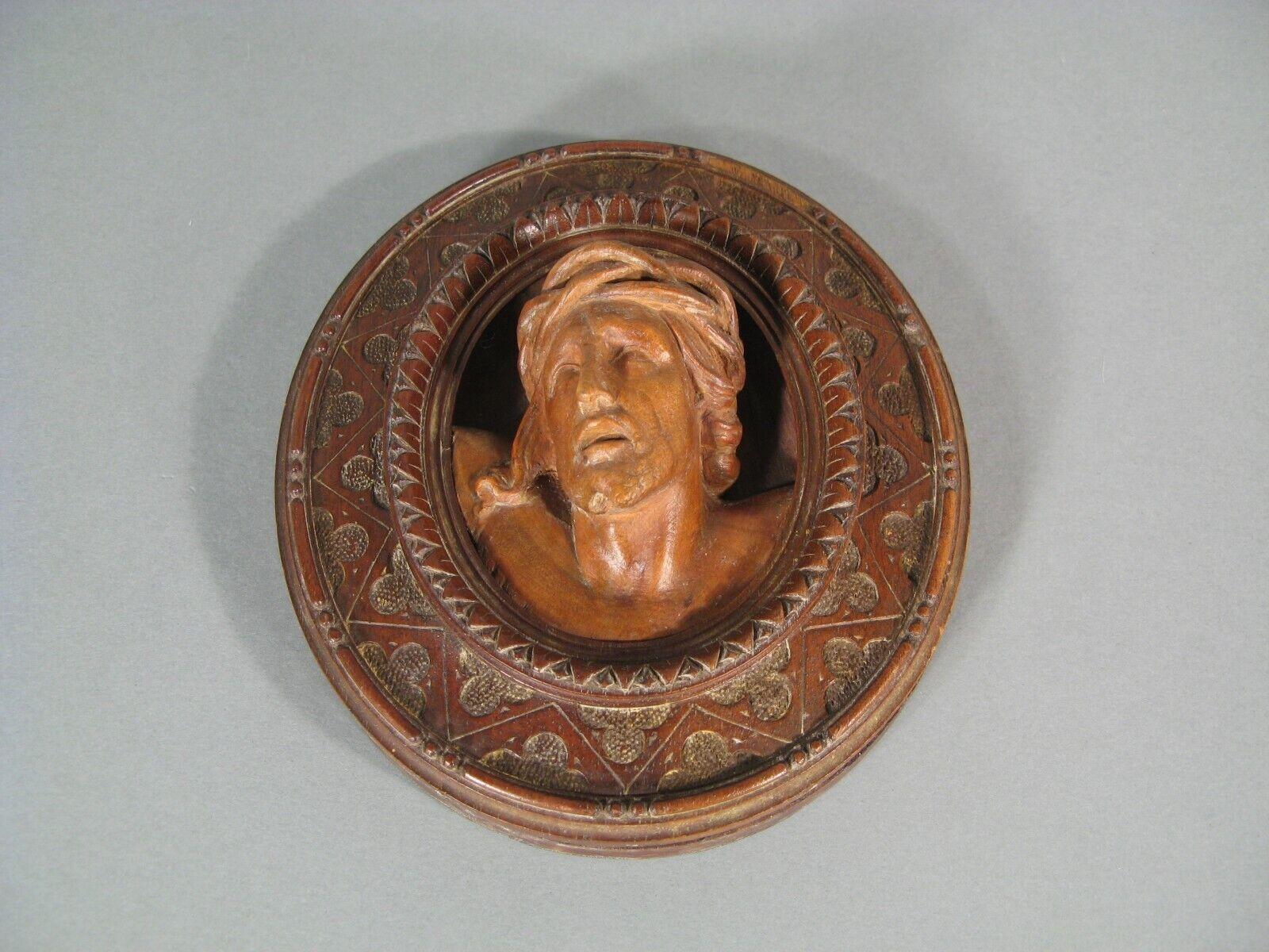 Empire Antique Religious Sculpture Medallion of Christ with Crown of Thorns - 1Y201