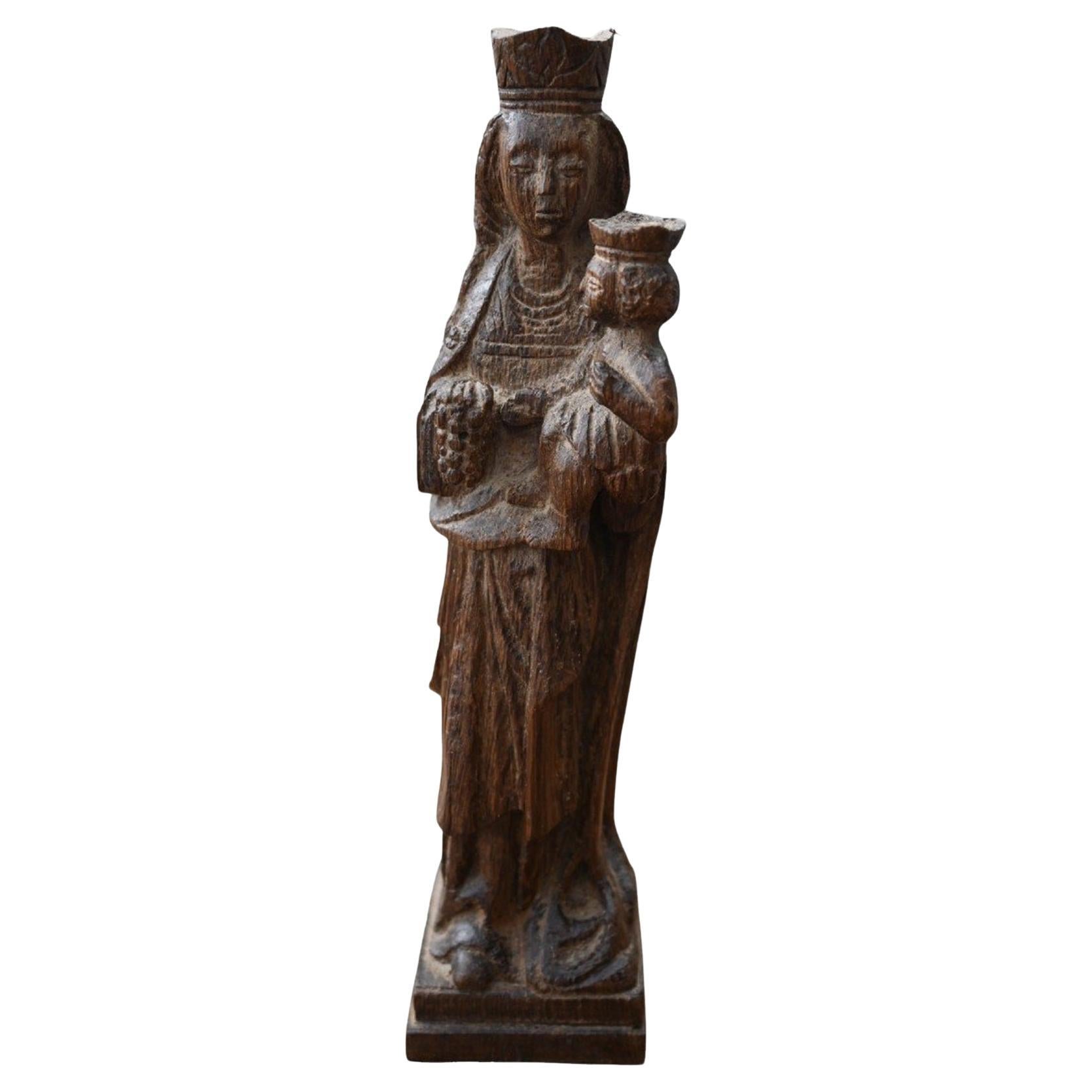 Antique religious Virgin And Child Carved In Oak - 17th Century