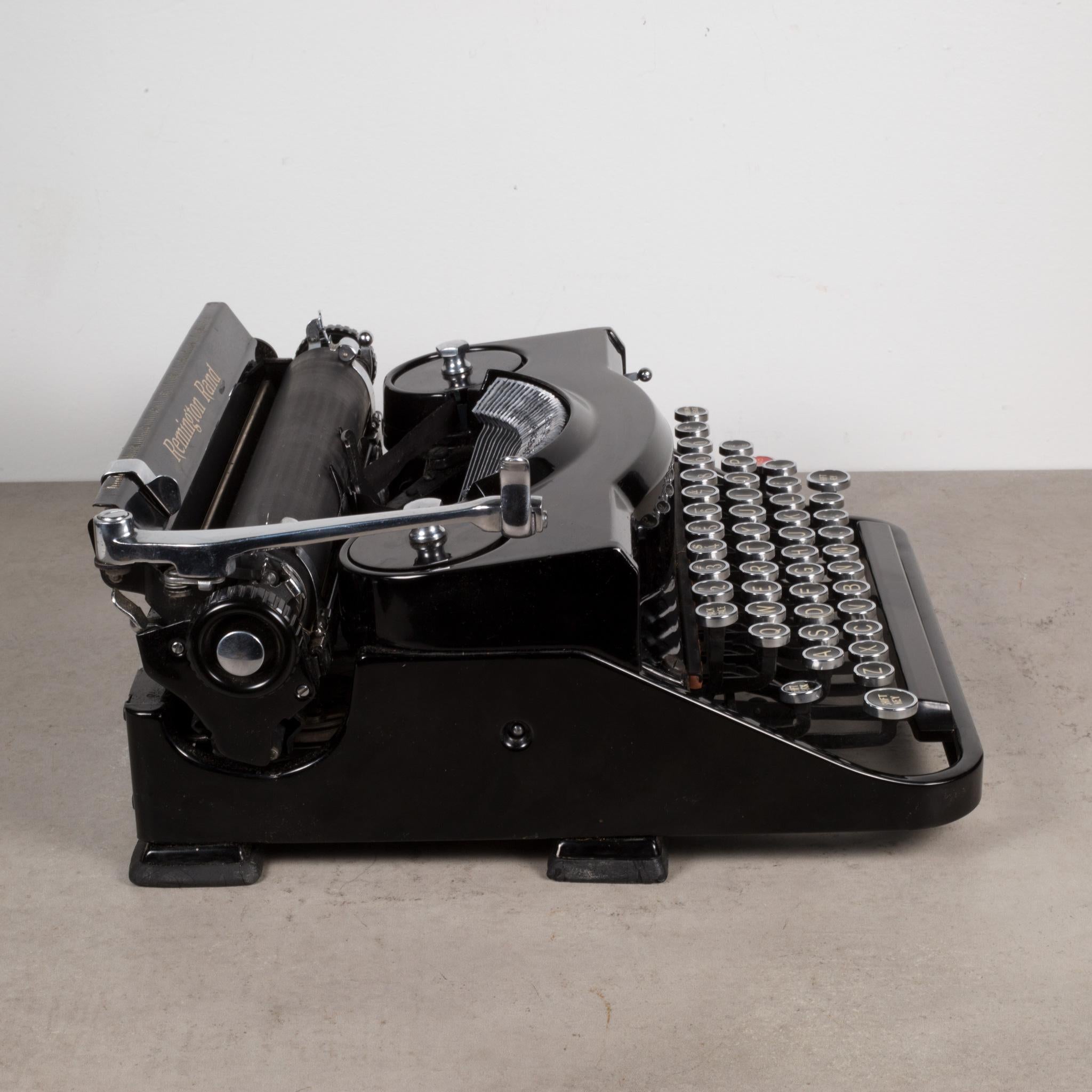 20th Century Antique Remington Rand Model 1 Portable Typewriter C.1933