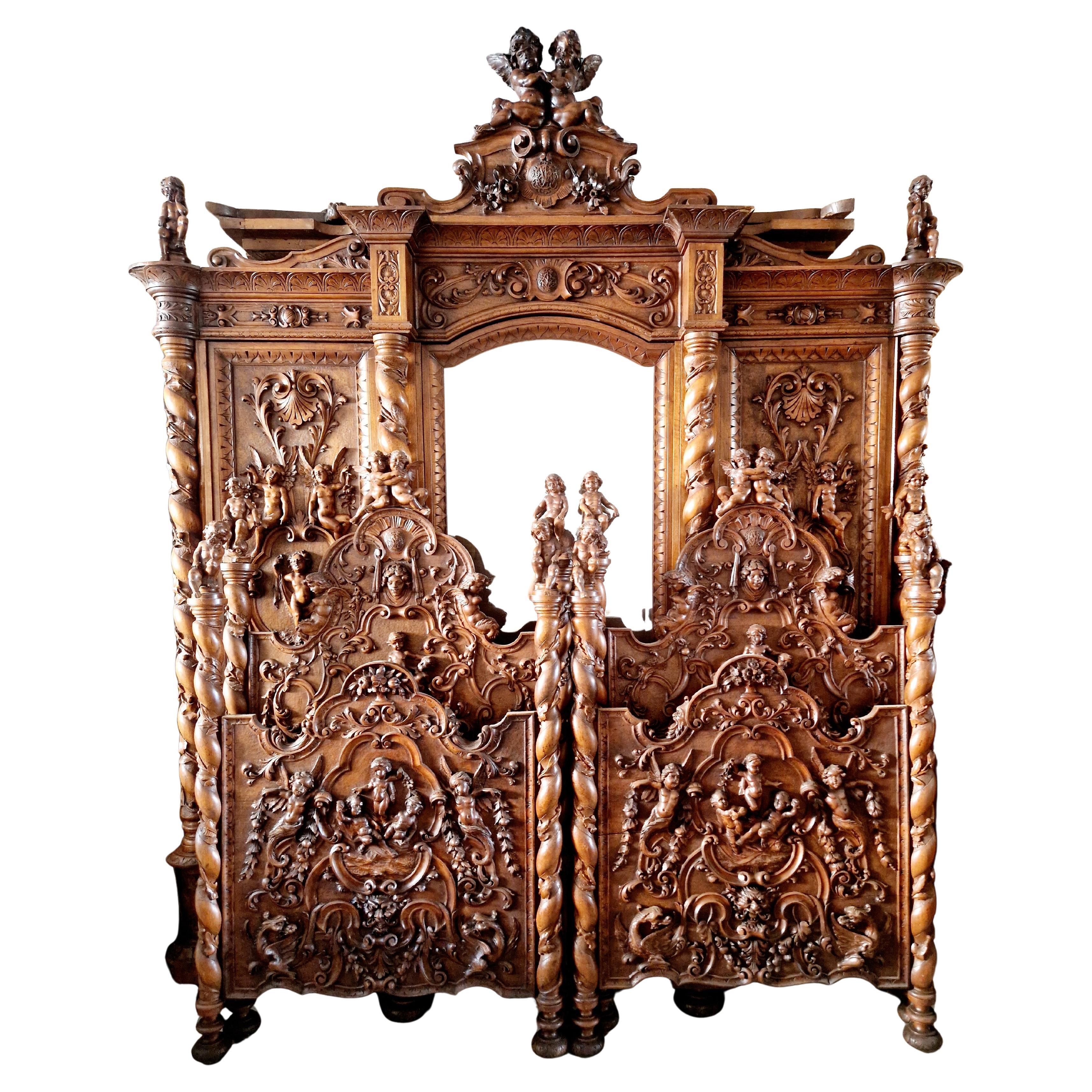 Antico set da letto rinascimentale in Wood intagliato