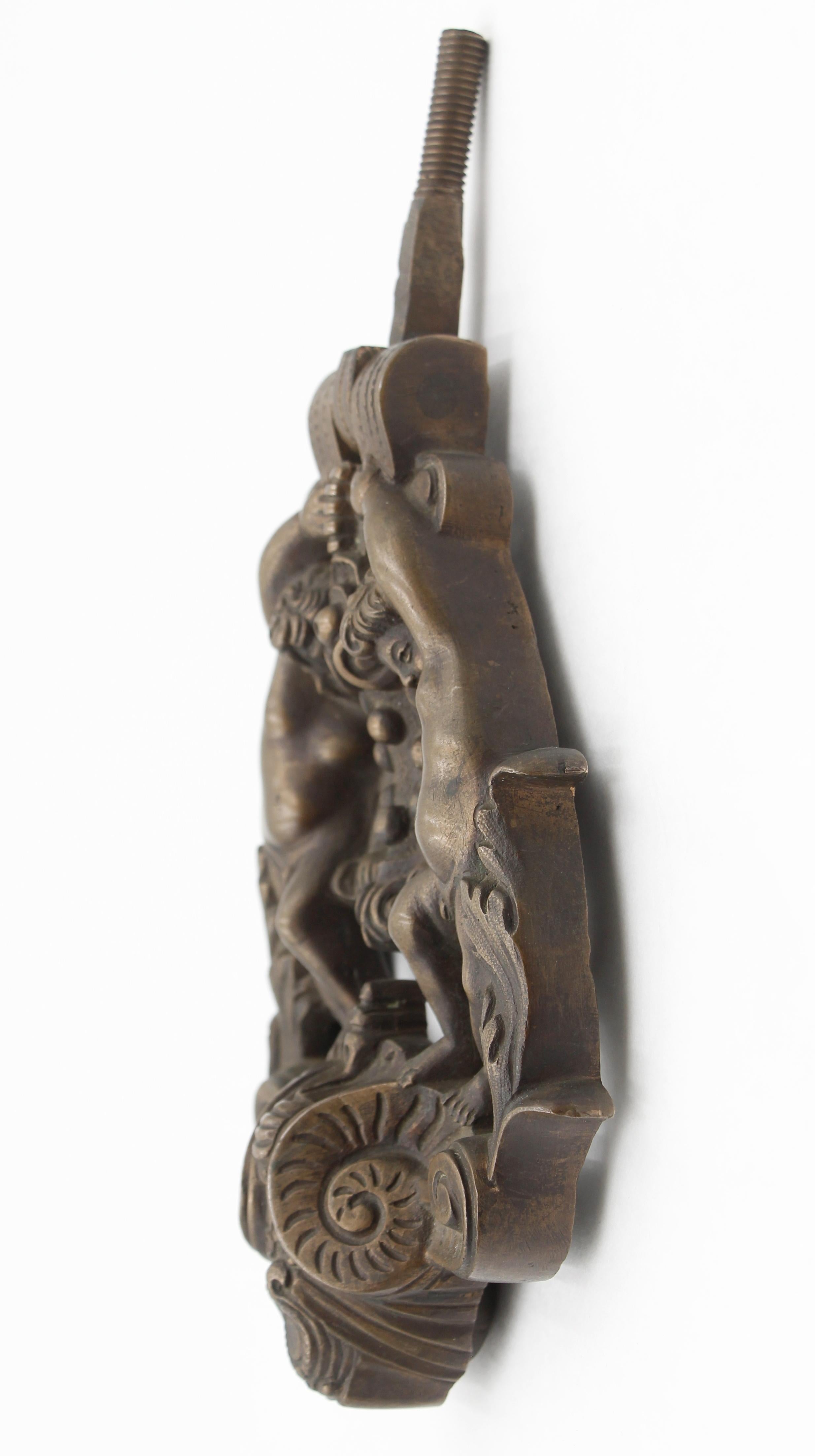 Antique Renaissance Cherubic Bronze Door Knocker For Sale 2