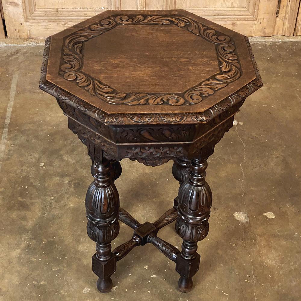 Antique Renaissance Octagonal Lamp Table or End Table 3