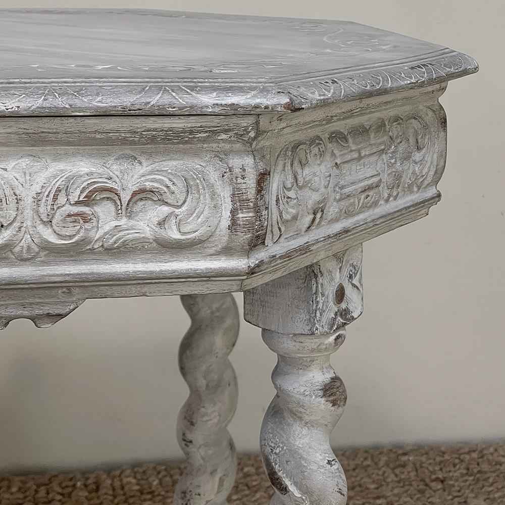 Antique Renaissance Octagonal Painted Center Table, End Table For Sale 3