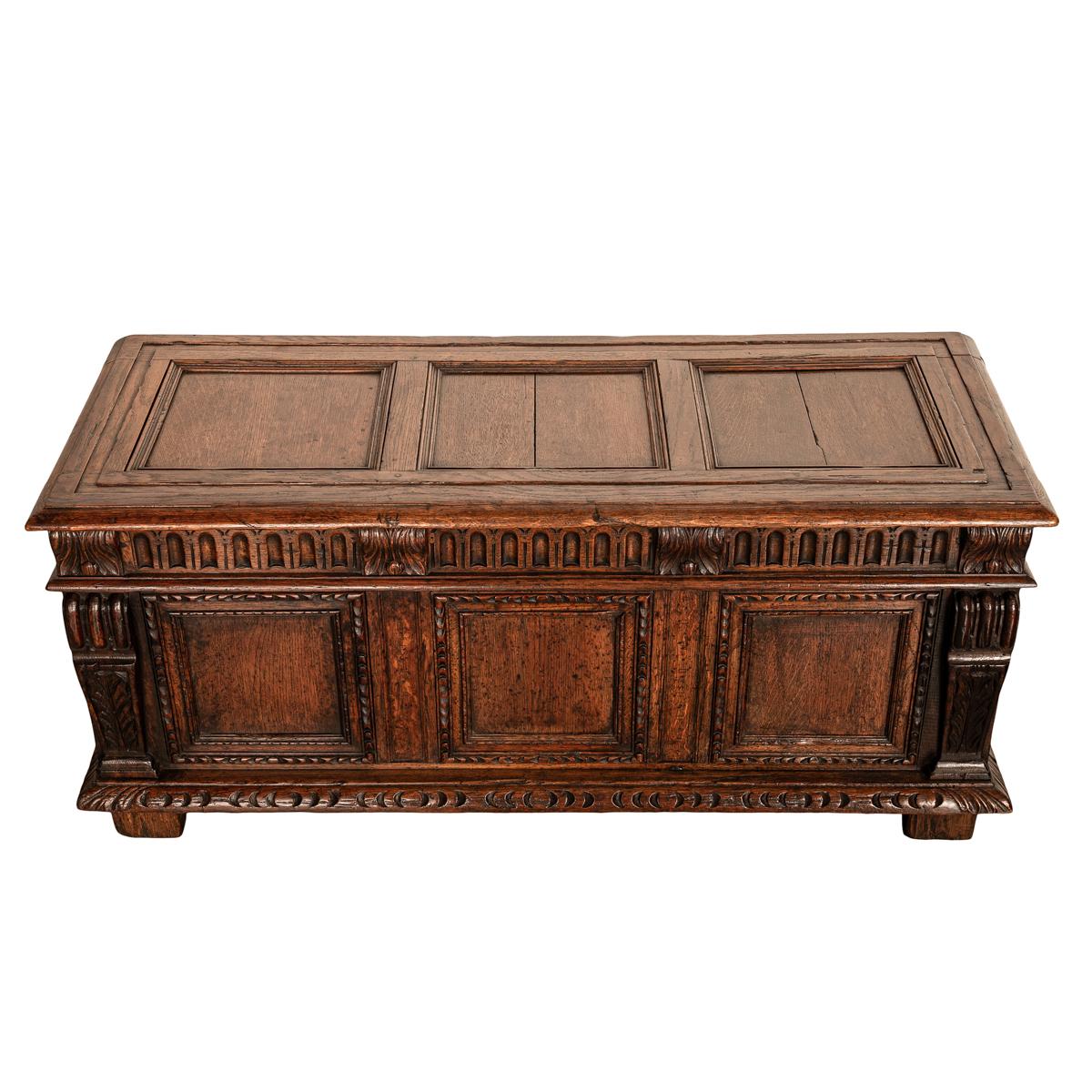 Antique Renaissance Revival Carved Oak Coffer Chest Trunk Window Bench Seat 1880 In Good Condition In Portland, OR