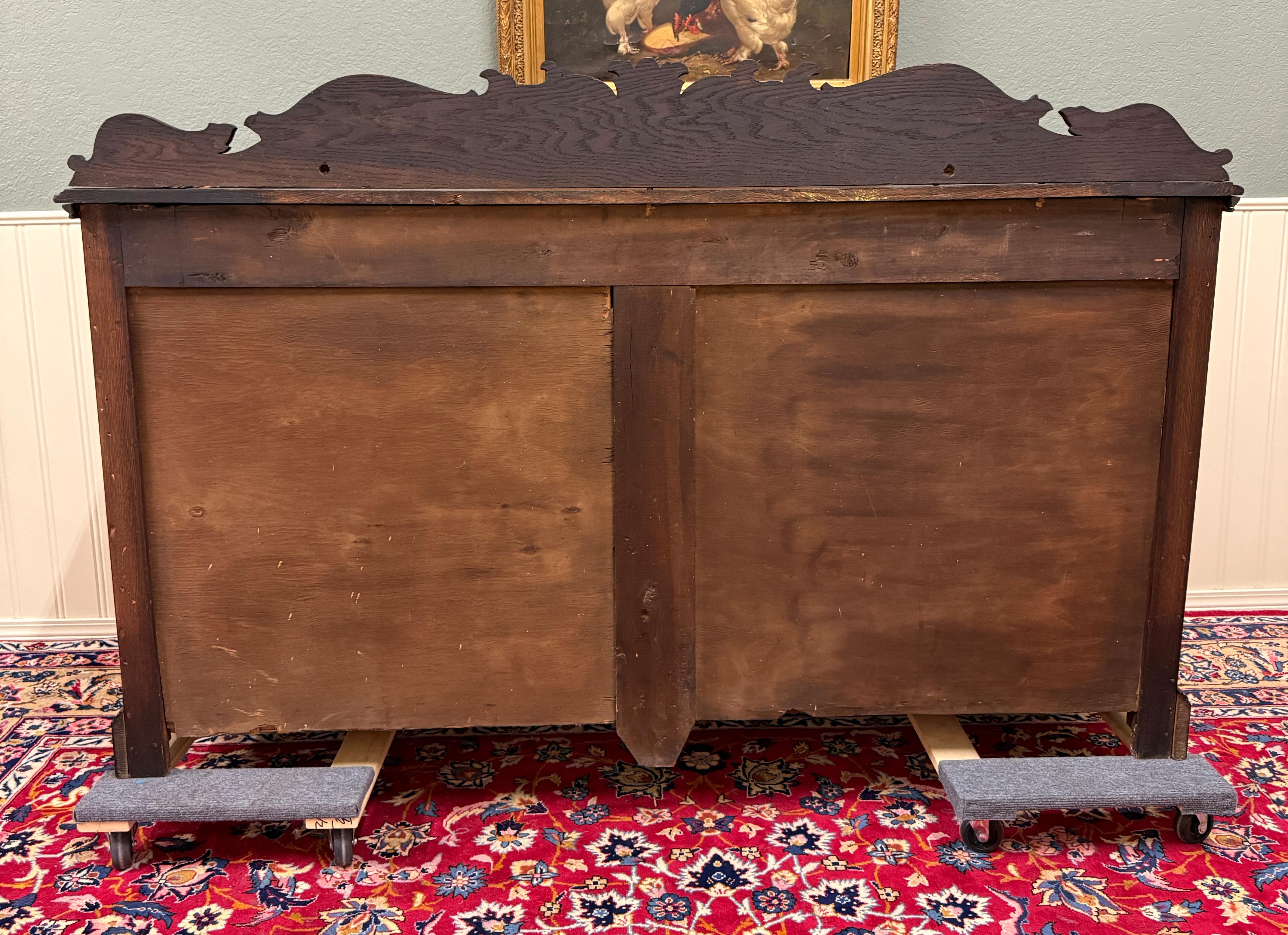 Antique Renaissance Revival Französisch Server Sideboard Buffet Schrank Eiche 19C im Angebot 13