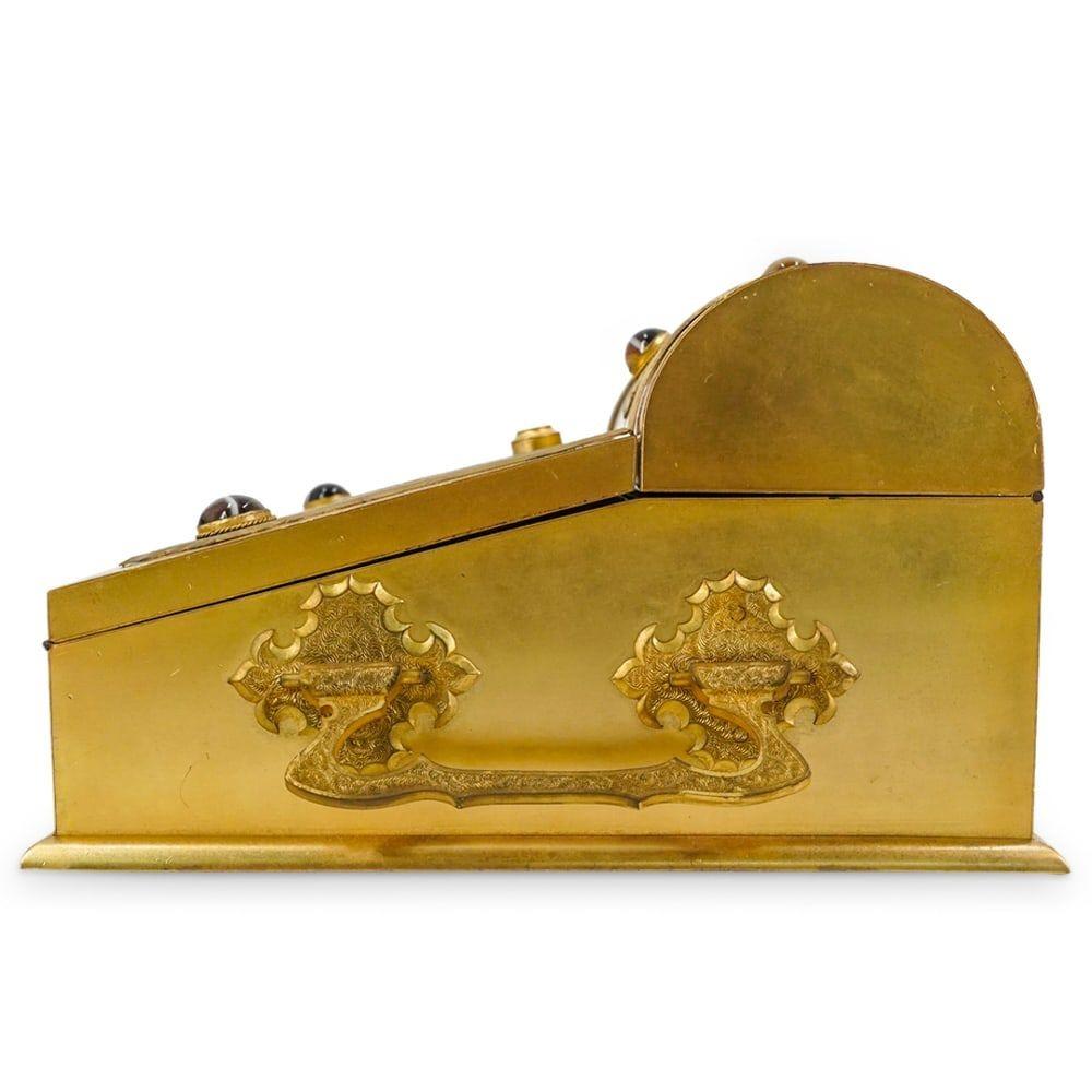 Antiker Reiseschreibtisch aus vergoldeter Bronze im Renaissance-Revival-Stil (Neorenaissance) im Angebot