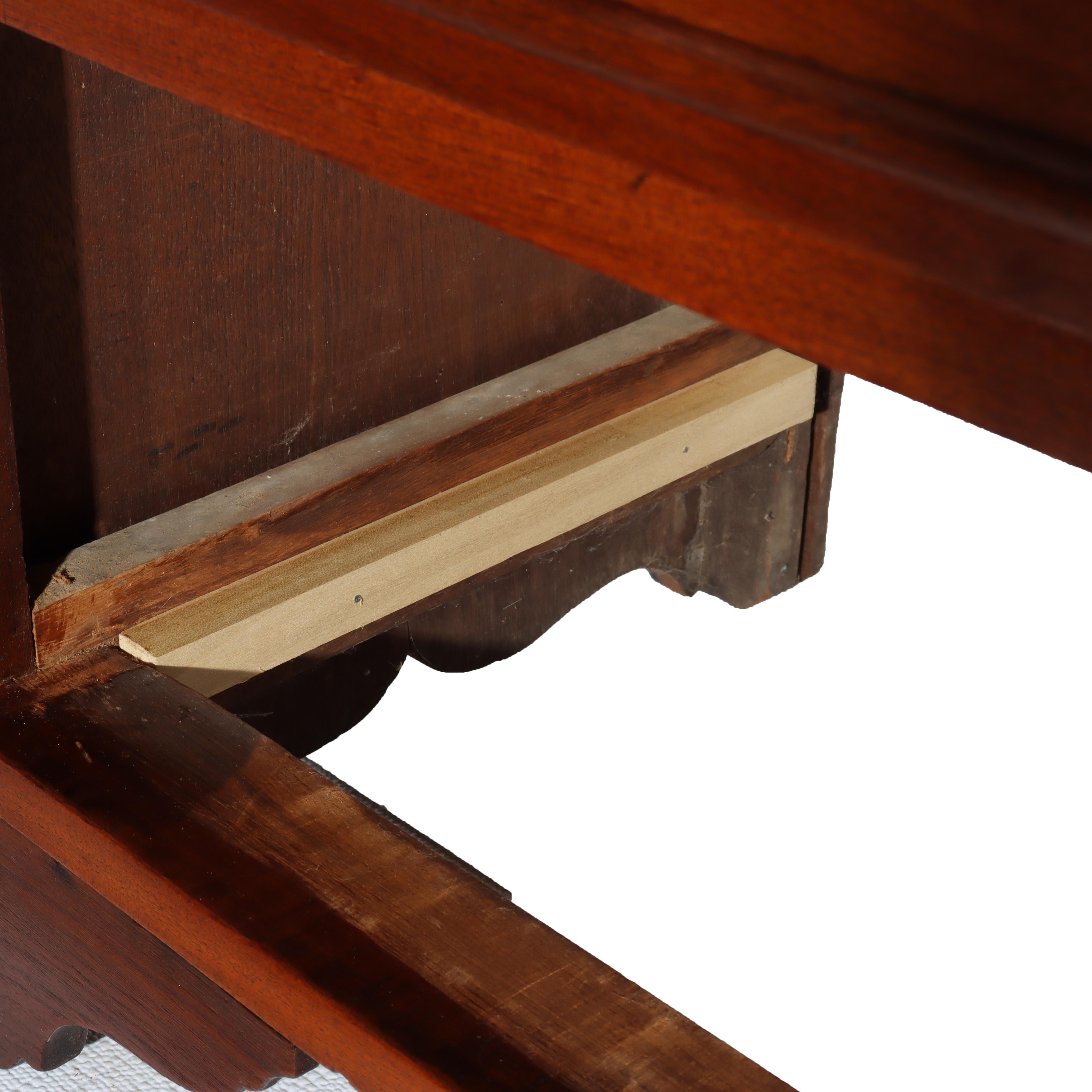 Coffre à 3 tiroirs en noyer avec dessus en marbre, époque Renaissance, vers 1890 en vente 14