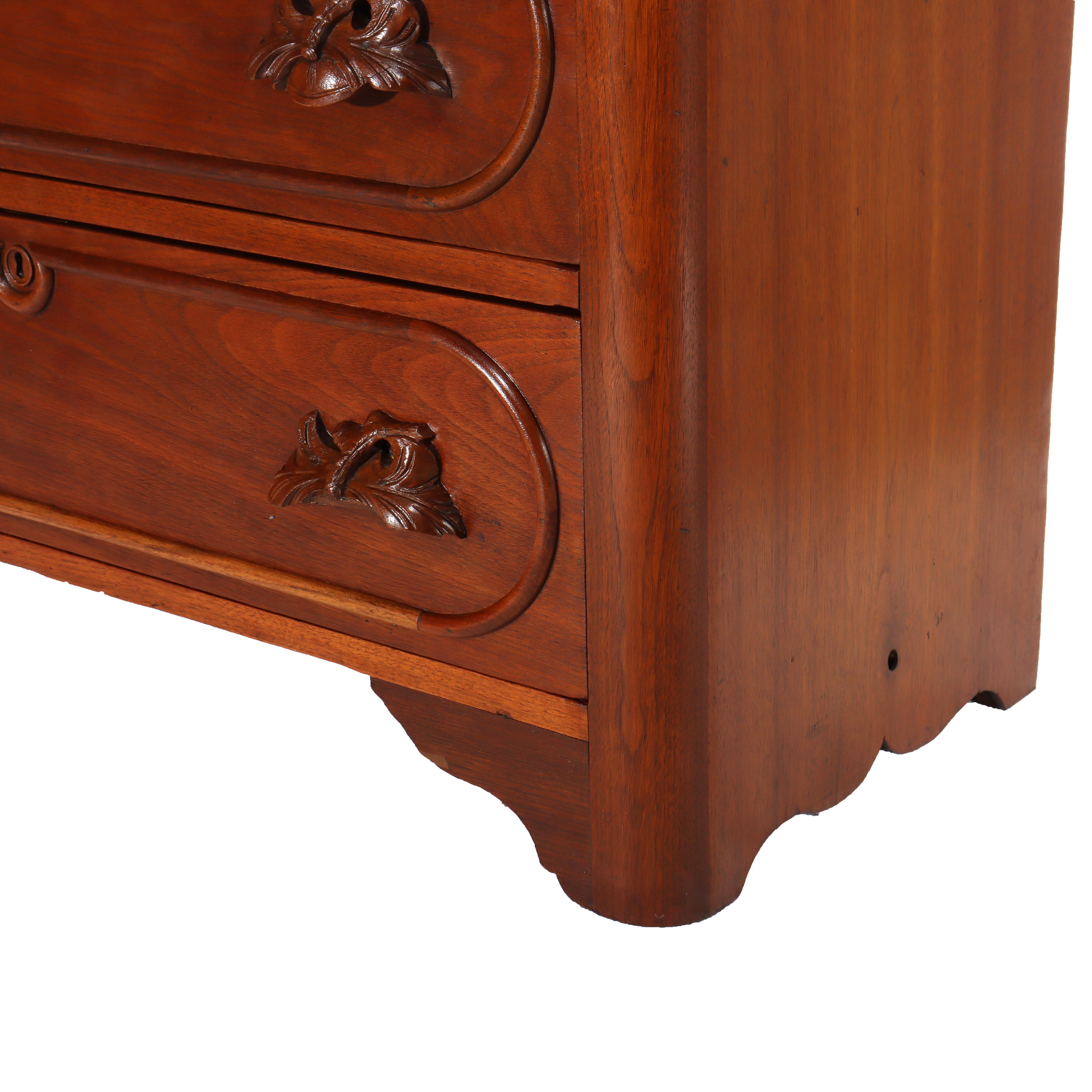 Coffre à 3 tiroirs en noyer avec dessus en marbre, époque Renaissance, vers 1890 Bon état - En vente à Big Flats, NY