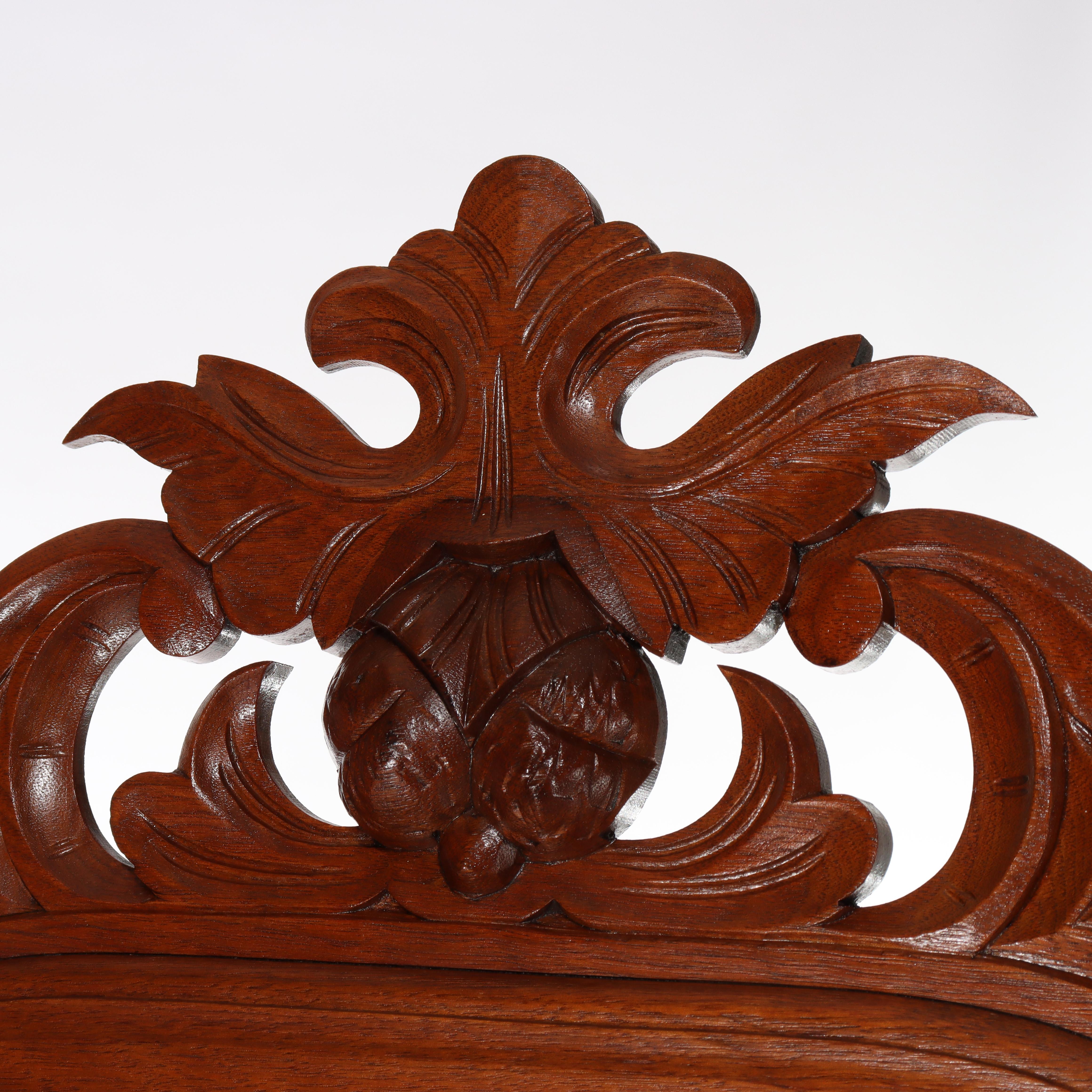 Coffre à 3 tiroirs en noyer avec dessus en marbre, époque Renaissance, vers 1890 en vente 3