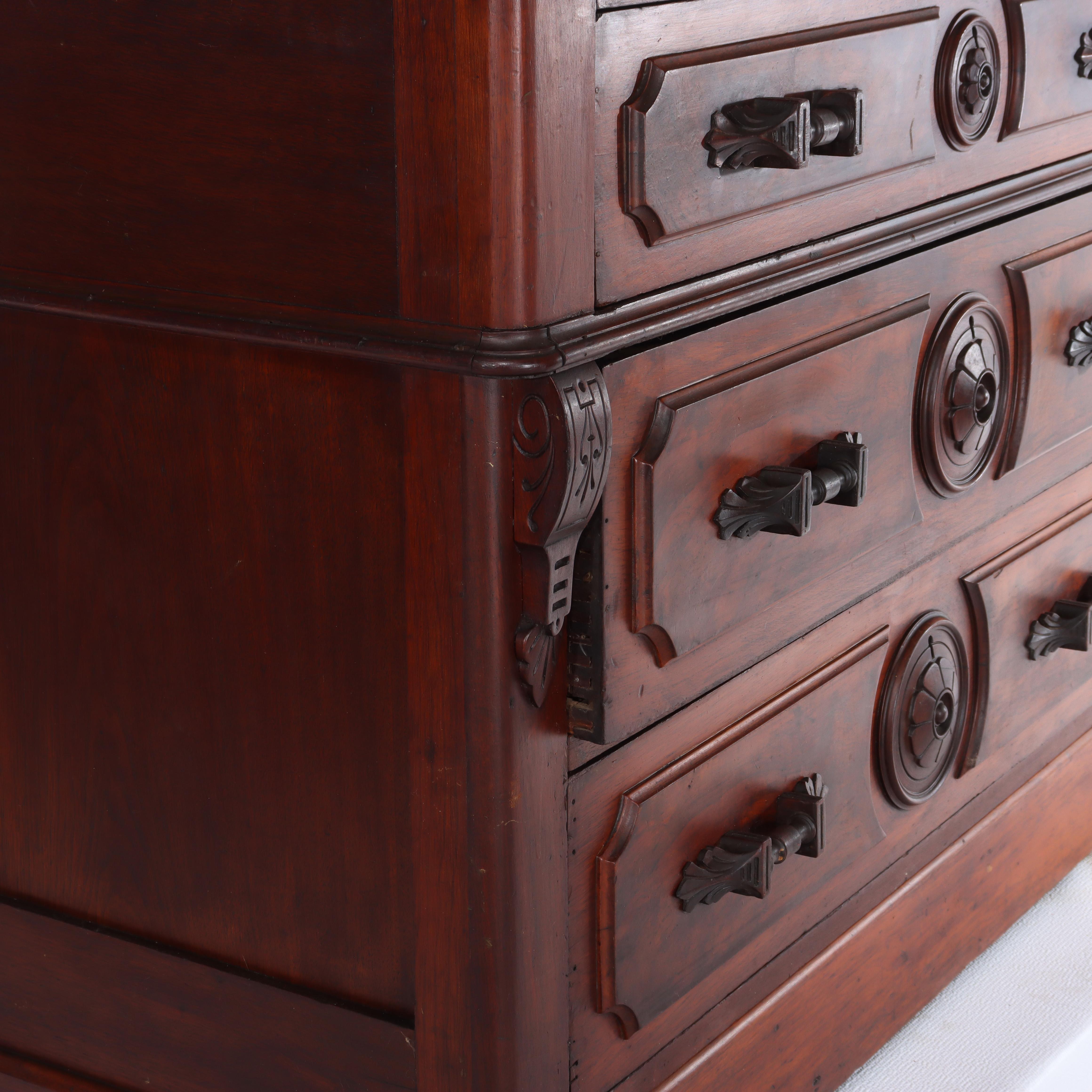 Ancienne commode à 4 tiroirs à dessus de marbre en noyer et ronce Renaissance c1890 en vente 7